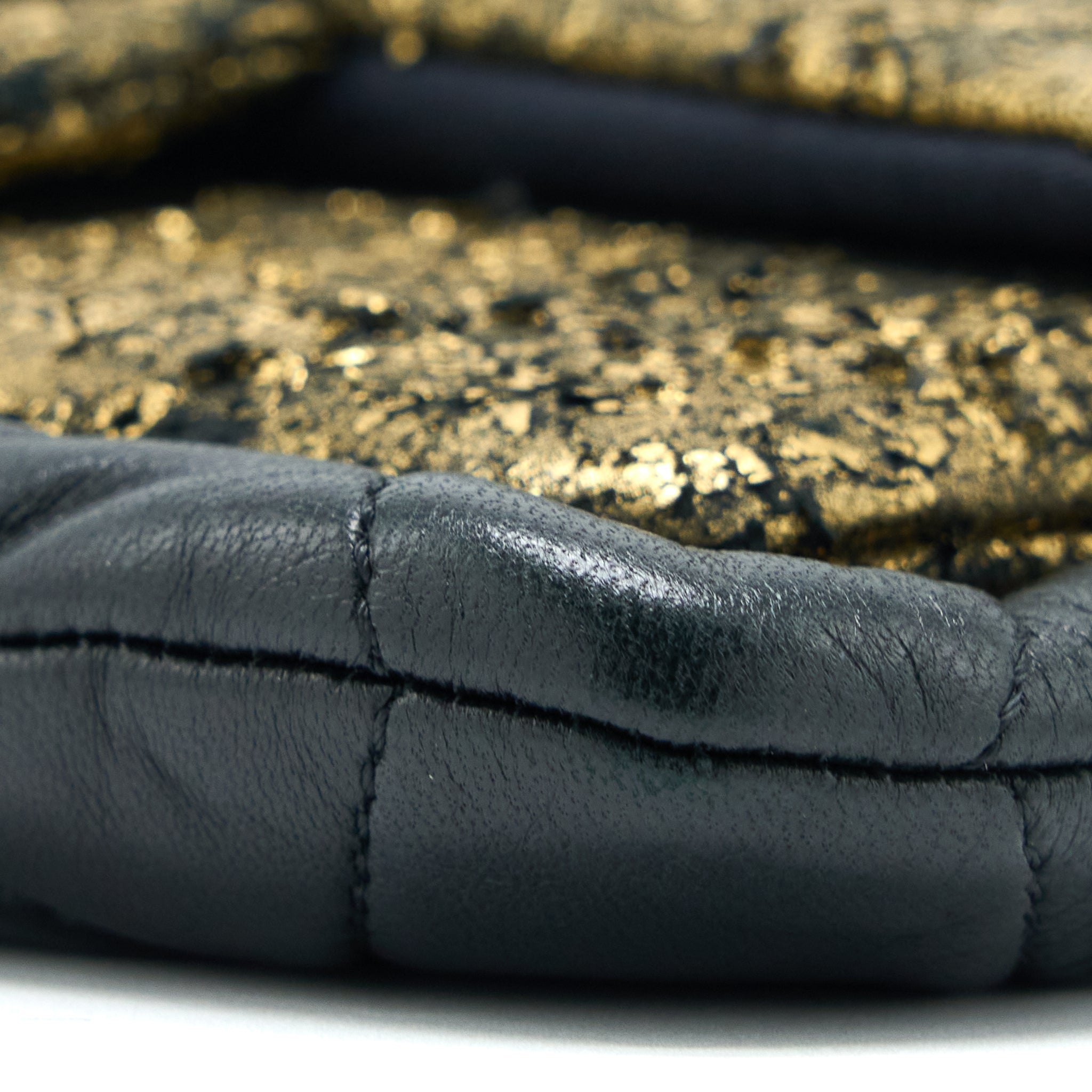 CHANEL 12A EVENING BAG LAMBSKIN BLACK/GOLD SHW