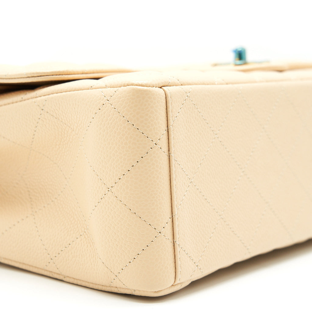 CHANEL MAXI CLASSIC DOUBLE FLAP BAG CAVIAR BEIGE GHW