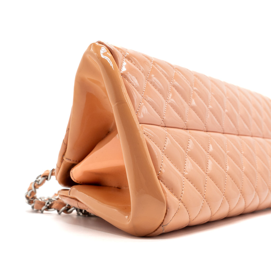 CHANEL SHOULDER BAG PATENT LEATHER PINK SHW