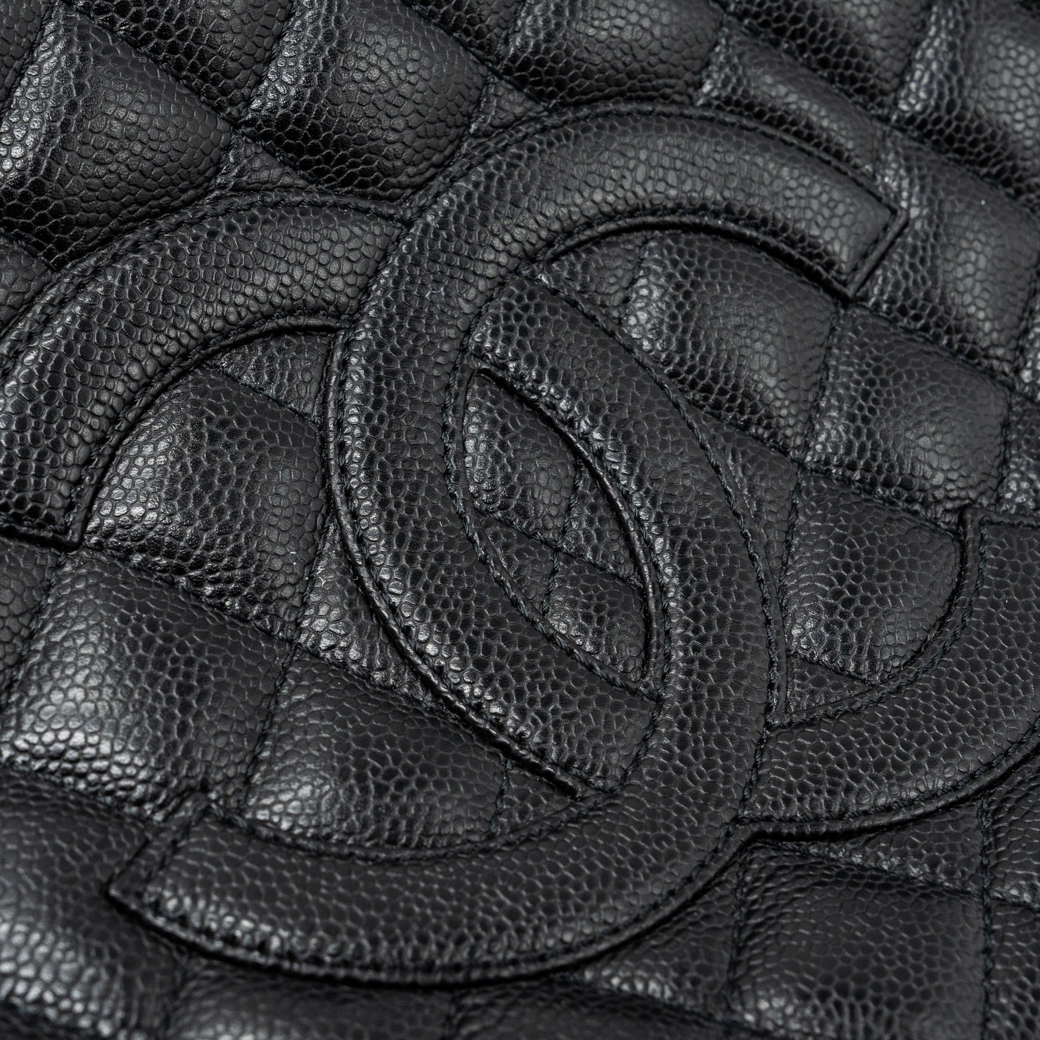 CHANEL GRAND SHOPPING TOTE CAVIAR BLACK GHW