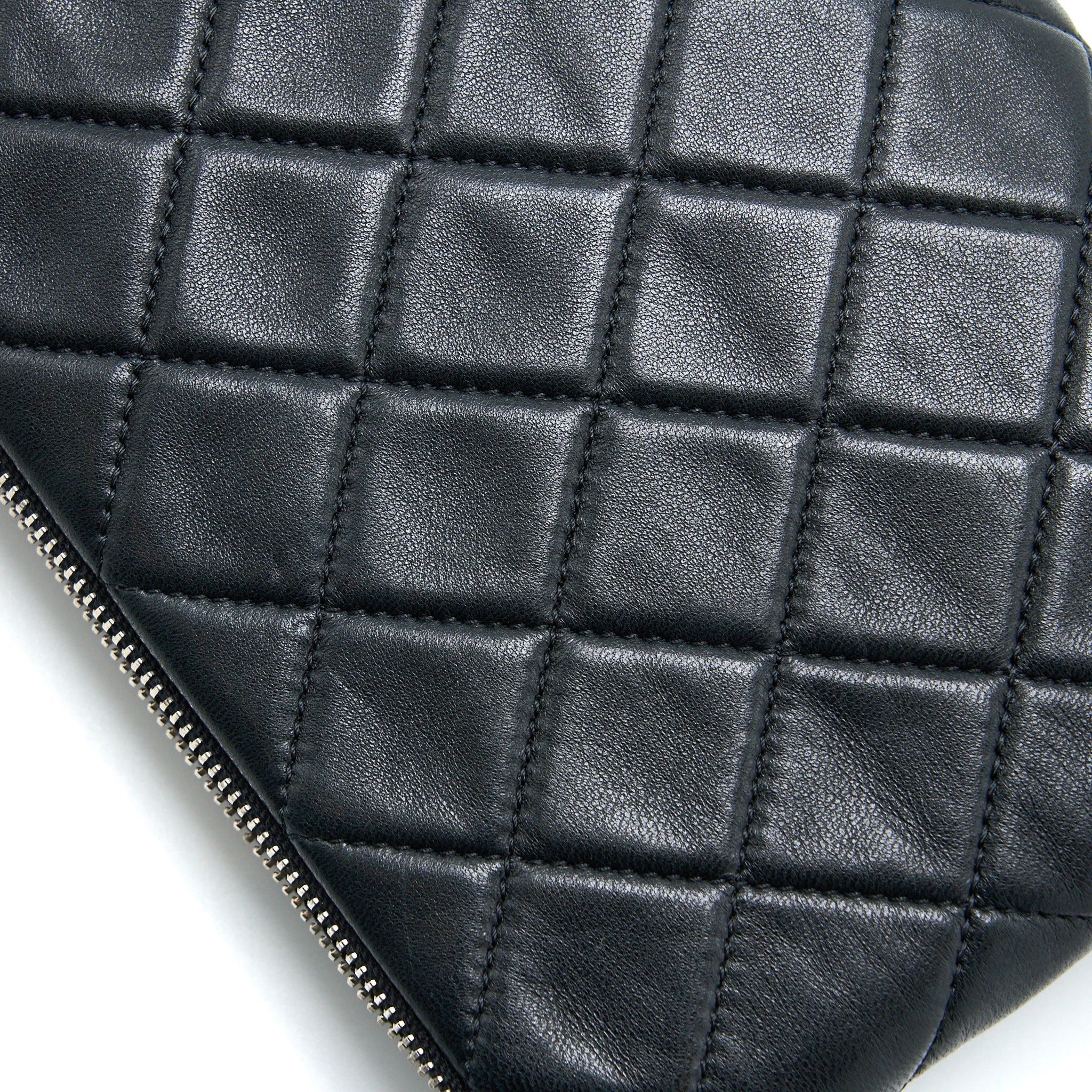 CHANEL 12A EVENING BAG LAMBSKIN BLACK/GOLD SHW