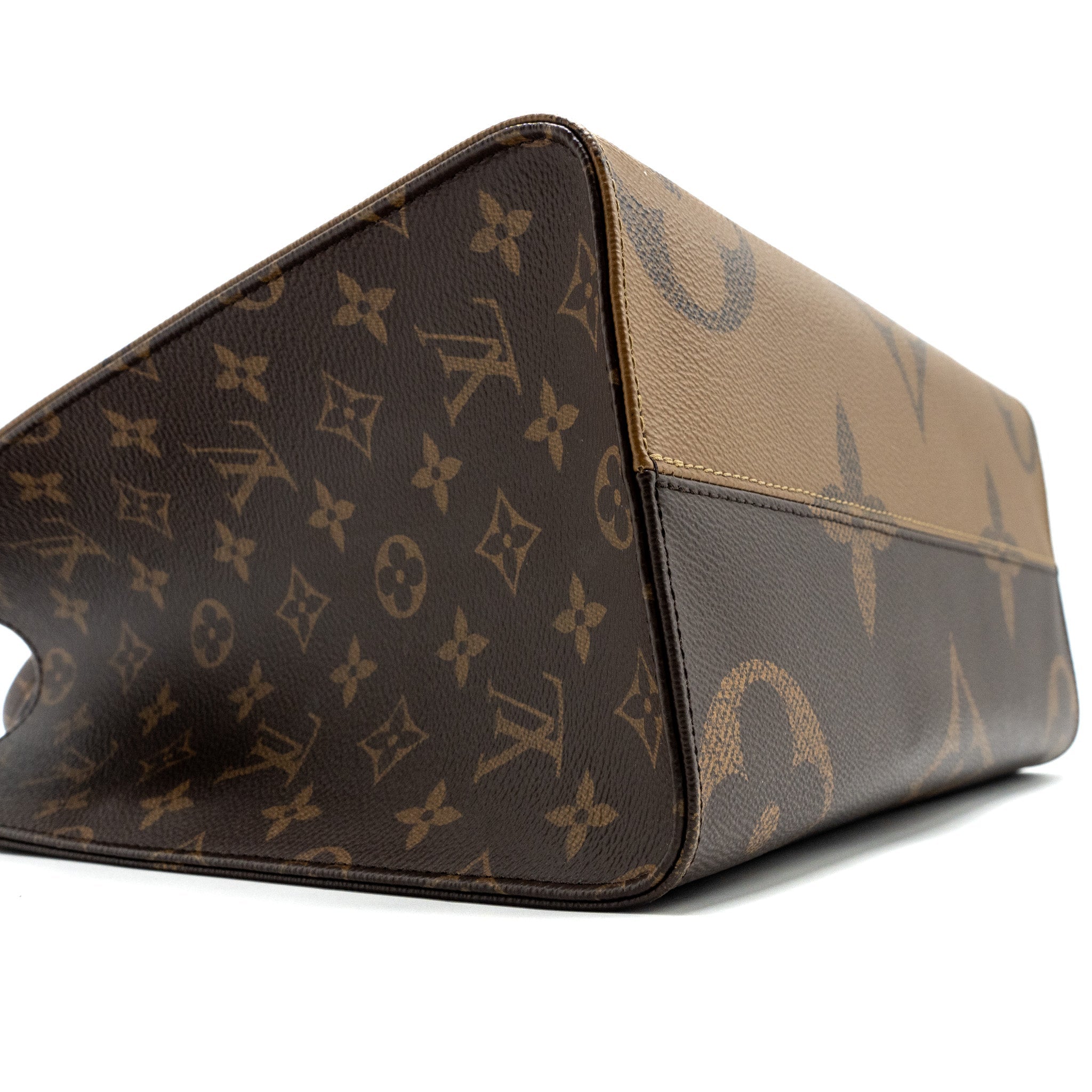 LOUIS VUITTON ONTHEGO MM MONOGRAM REVERSE CANVAS GHW