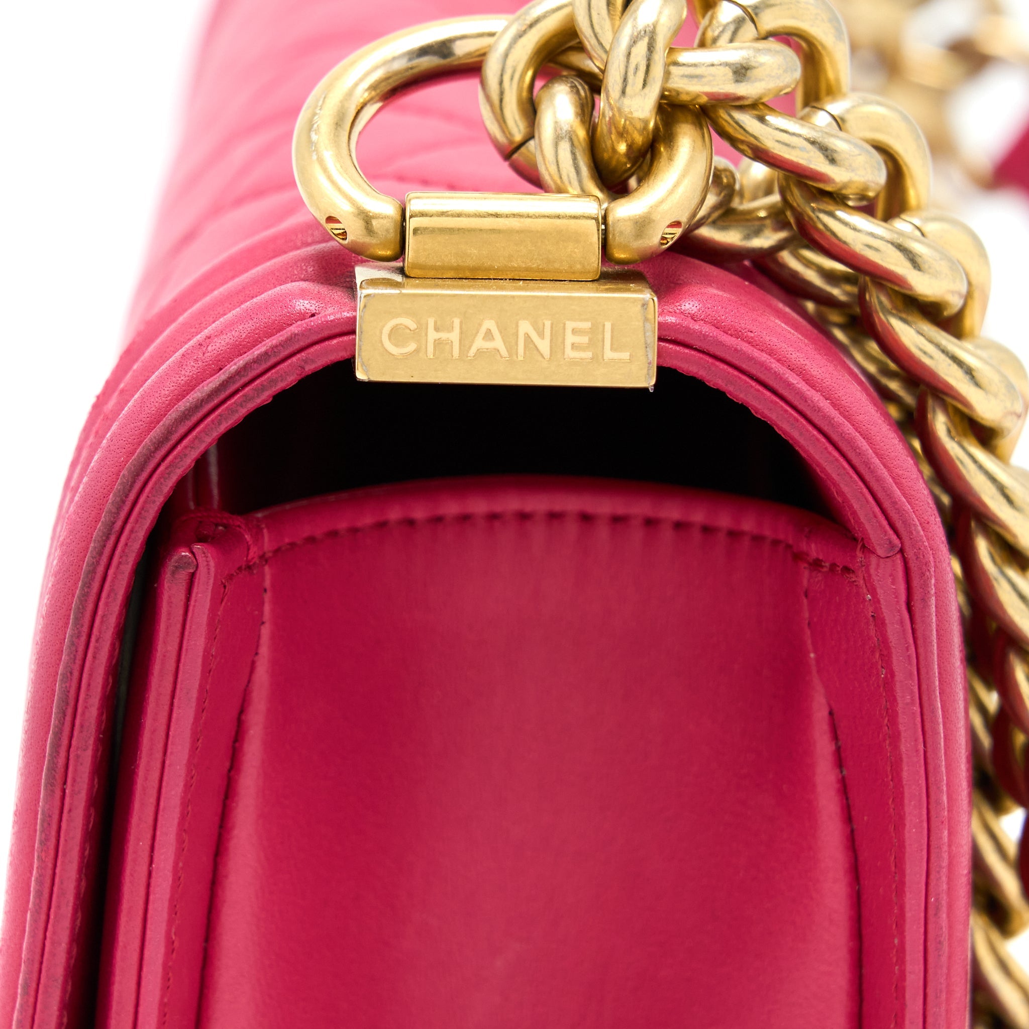 CHANEL MEDIUM BOY BAG LAMBSKIN PINK GHW