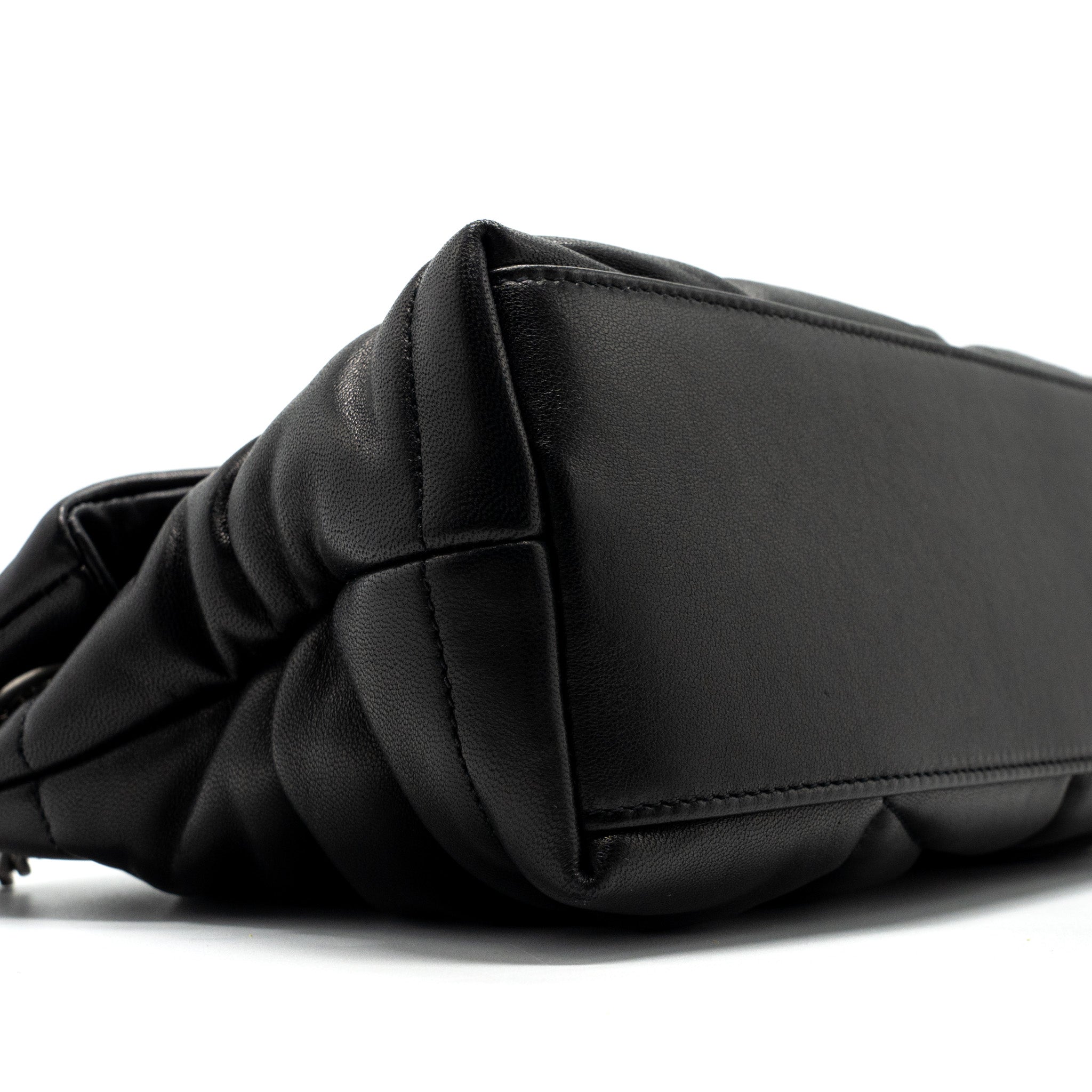 SAINT LAURENT SMALL PUFFER LAMBSKIN BLACK SHW