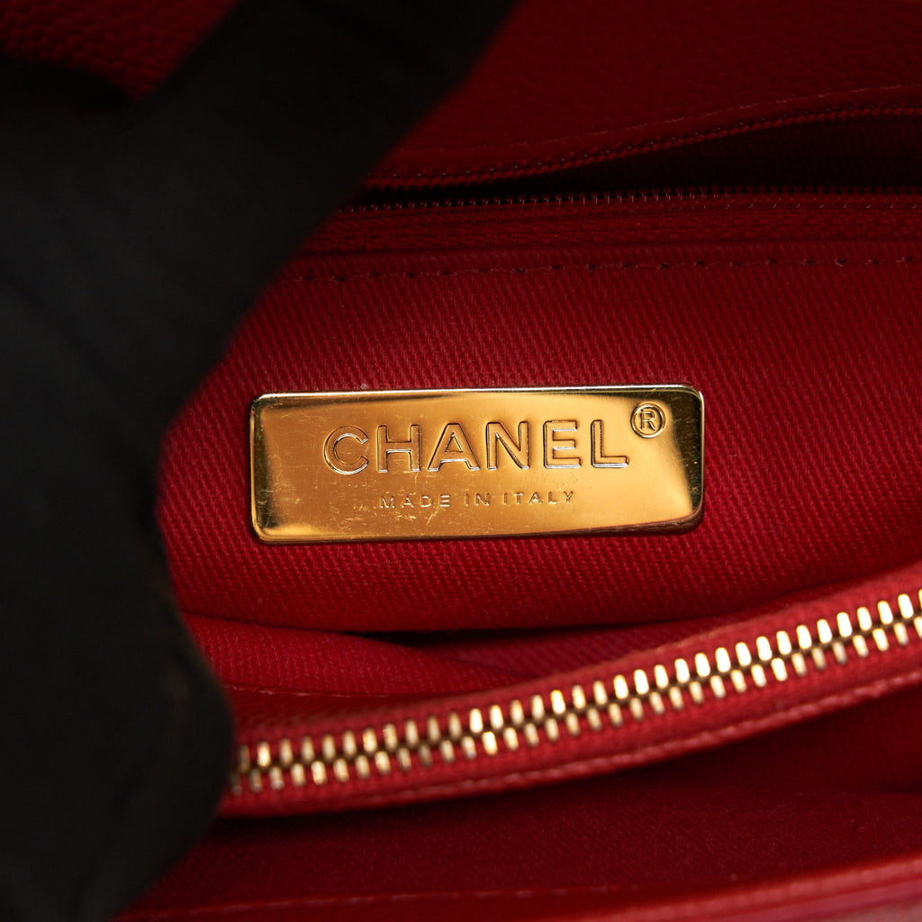 CHANEL FLAP SHOULDER BAG WITH CHAIN CAVIAR IN RED GHW
