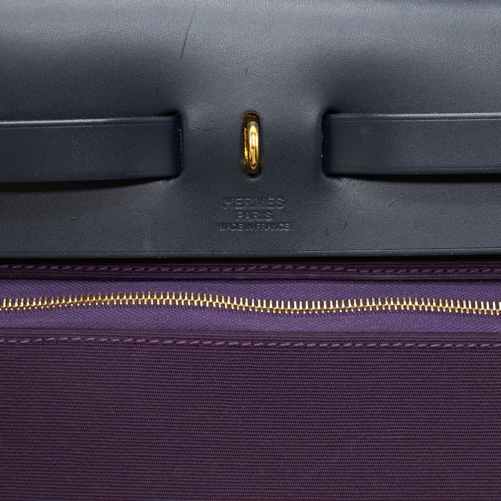 HERMES HERBAG ZIP 31 RETOURNE BAG, CASSIE/ BLEU INDIGO WITH AN EXTRA TWILLY