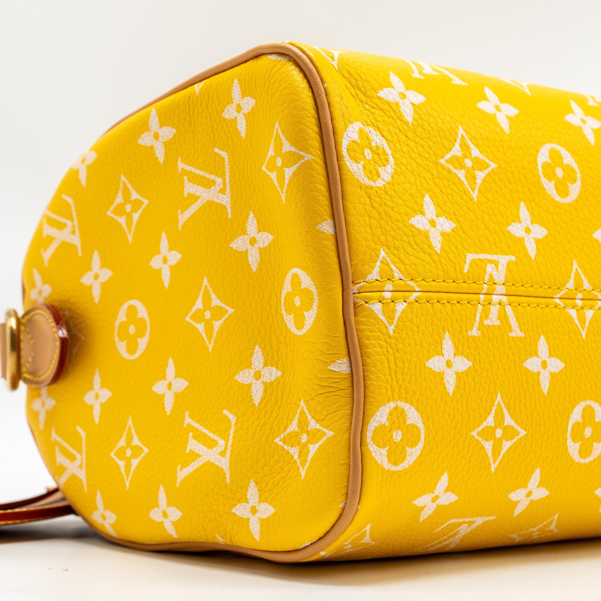 LOUIS VUITTON SPEEDY P9 BANDOULIÈRE 25 MONOGRAM SOFT CALFSKIN JAUNE MAT GHW
