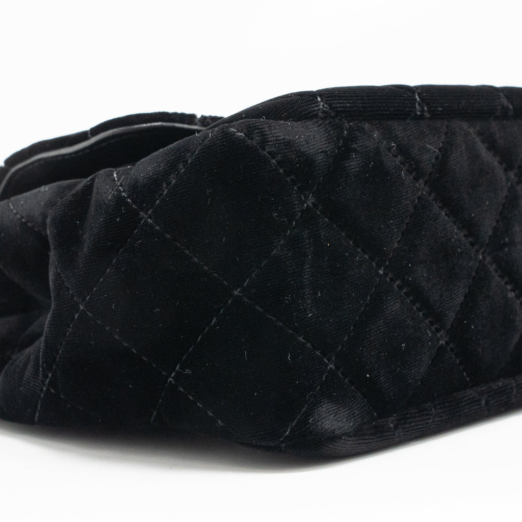CHANEL 23B HOBO BAG VELVET BLACK GHW (MICROCHIP)