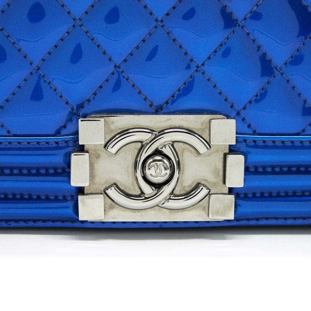 CHANEL MEDIUM LE BOY BAG METALLIC BLUE SHW