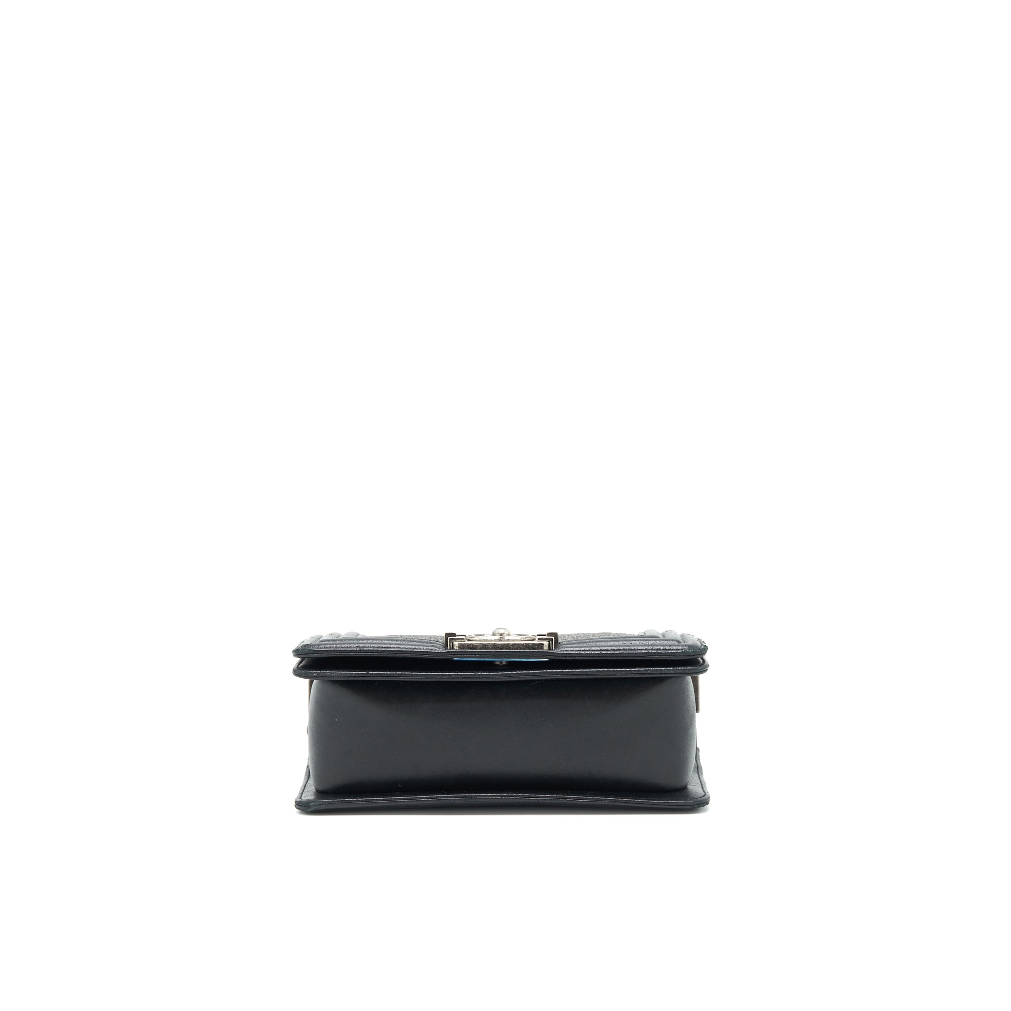 CHANEL SMALL BOY BAG LIZARD/CALFSKIN BLACK WITH RUTHENIUM HARDWARE