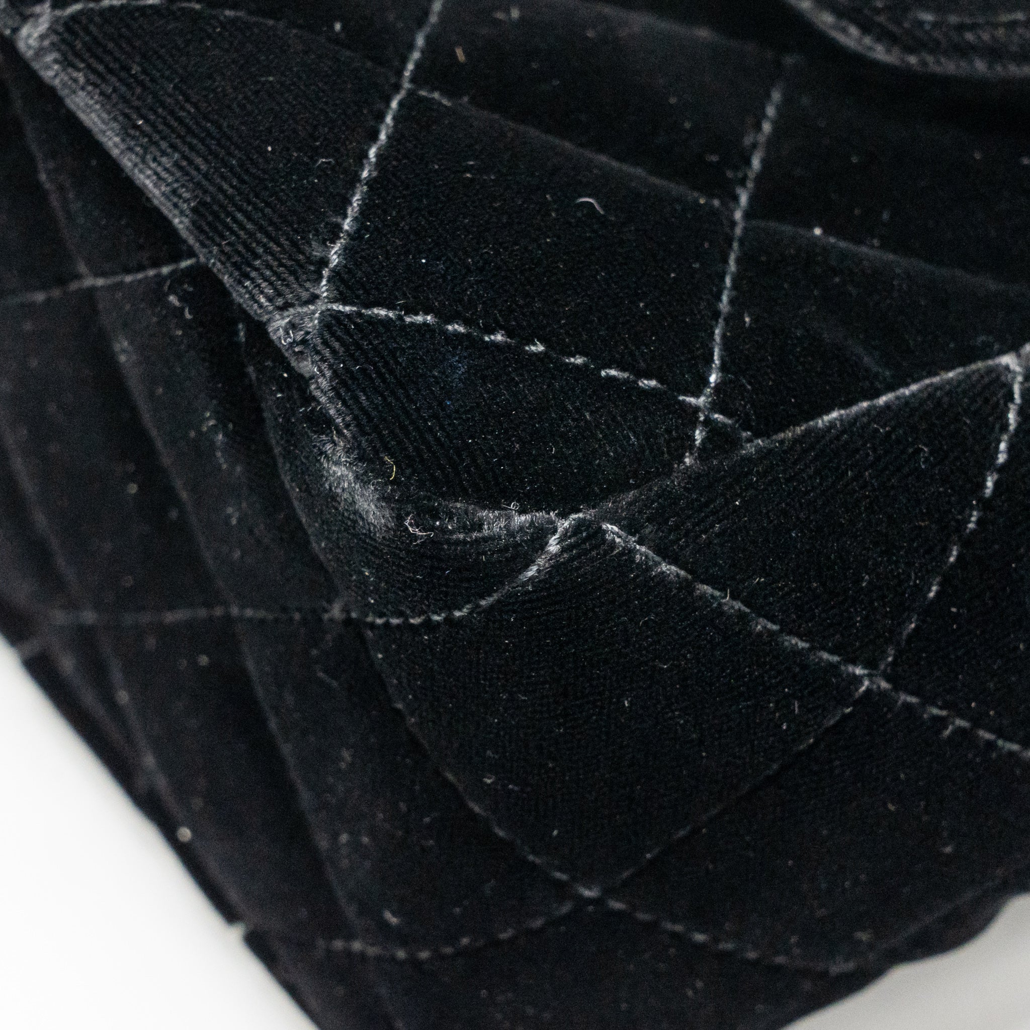 CHANEL 23B HOBO BAG VELVET BLACK GHW (MICROCHIP)