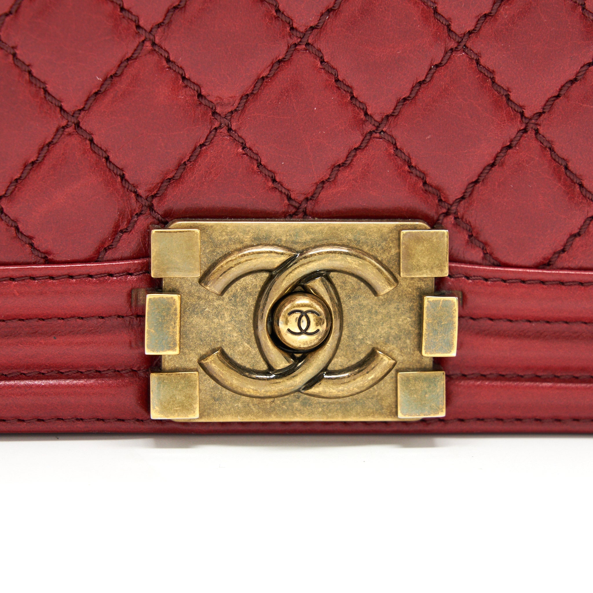 CHANEL GLAZED CALFSKIN SMALL LE BOY BAG IN RED GHW