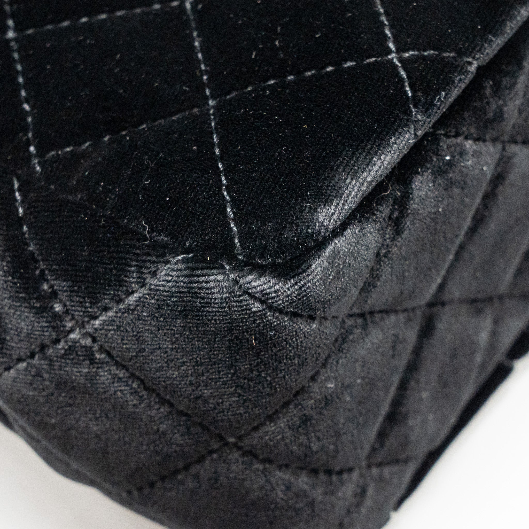 CHANEL 23B HOBO BAG VELVET BLACK GHW (MICROCHIP)
