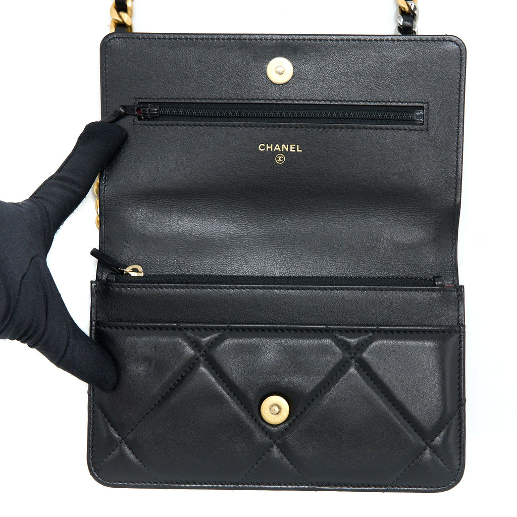 CHANEL 19 WALLET ON CHAIN LAMBSKIN BLACK MULTICOLOUR HARDWARE (MICROCHIP)