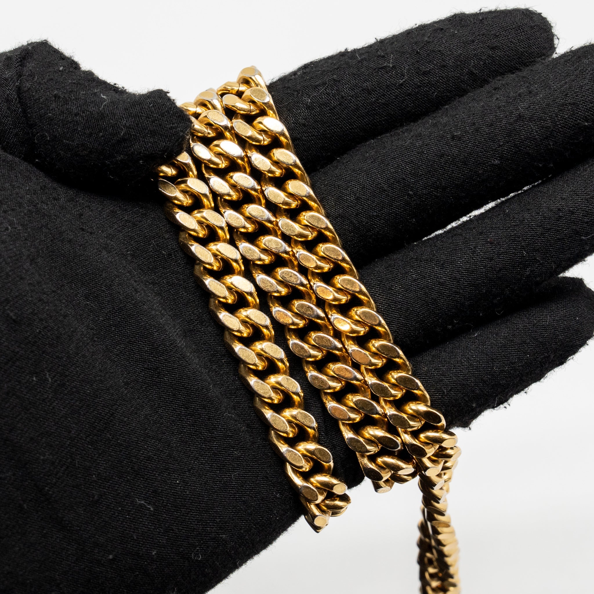 SAINT LAURENT/YSL LARGE KATE CHAIN BAG GRAINED CALFSKIN BLACK GHW