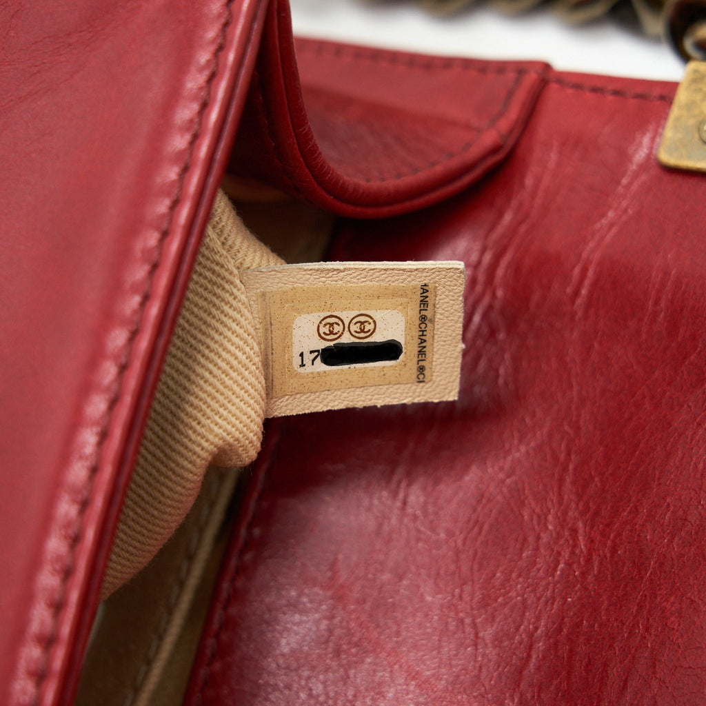 CHANEL GLAZED CALFSKIN SMALL LE BOY BAG IN RED GHW