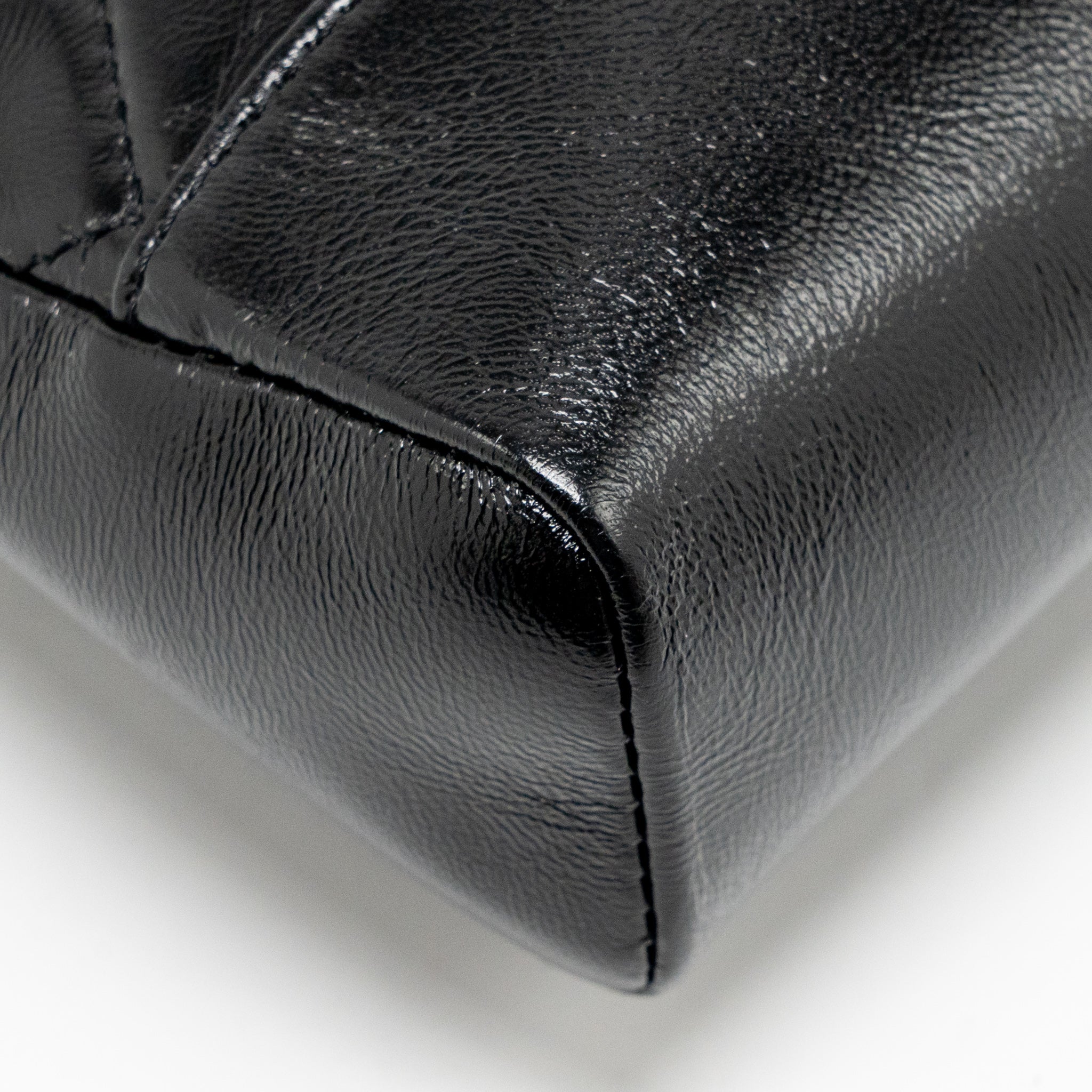 CHANEL MINI 31 BAG SHINY LAMBSKIN BLACK LGHW (MICROCHIP)