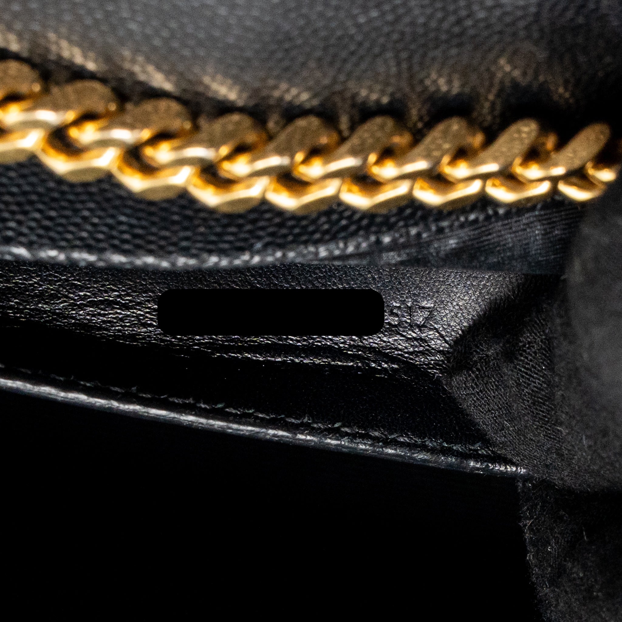 SAINT LAURENT/YSL LARGE KATE CHAIN BAG GRAINED CALFSKIN BLACK GHW