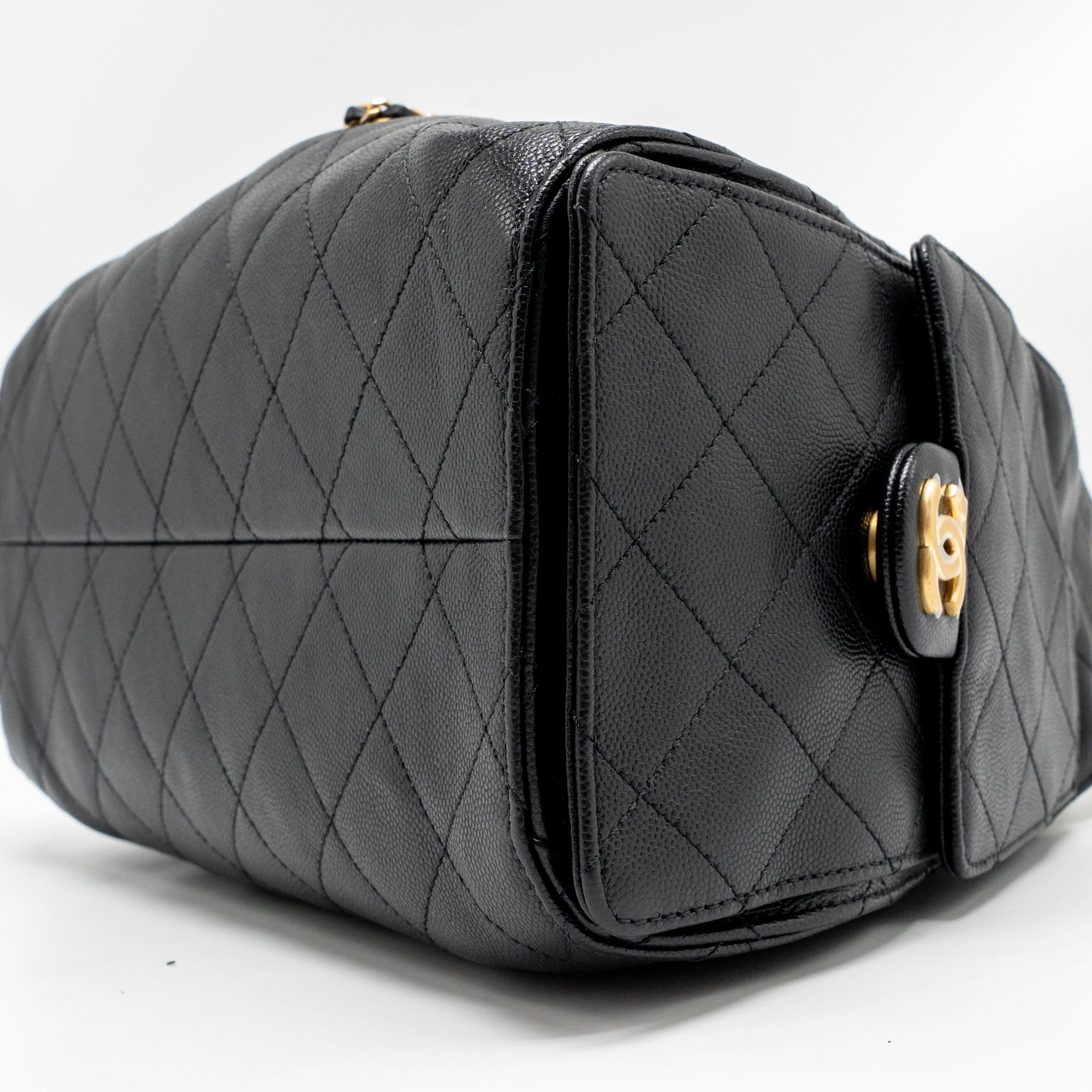 CHANEL SMALL 25 BAG CAVIAR BLACK GHW (MICROCHIP)