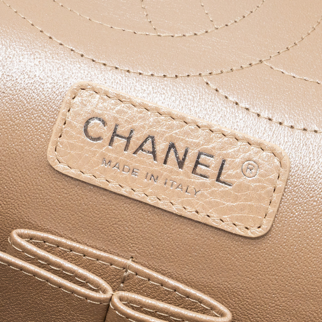CHANEL CLASSIC JUMBO DOUBLE FLAP BAG CAVIAR IRIDESCENT BEIGE BRUSHED SHW