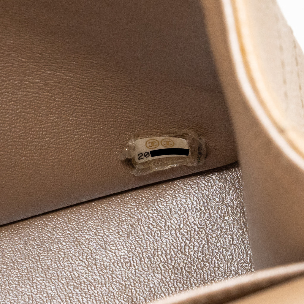 CHANEL CLASSIC JUMBO DOUBLE FLAP BAG CAVIAR IRIDESCENT BEIGE BRUSHED SHW