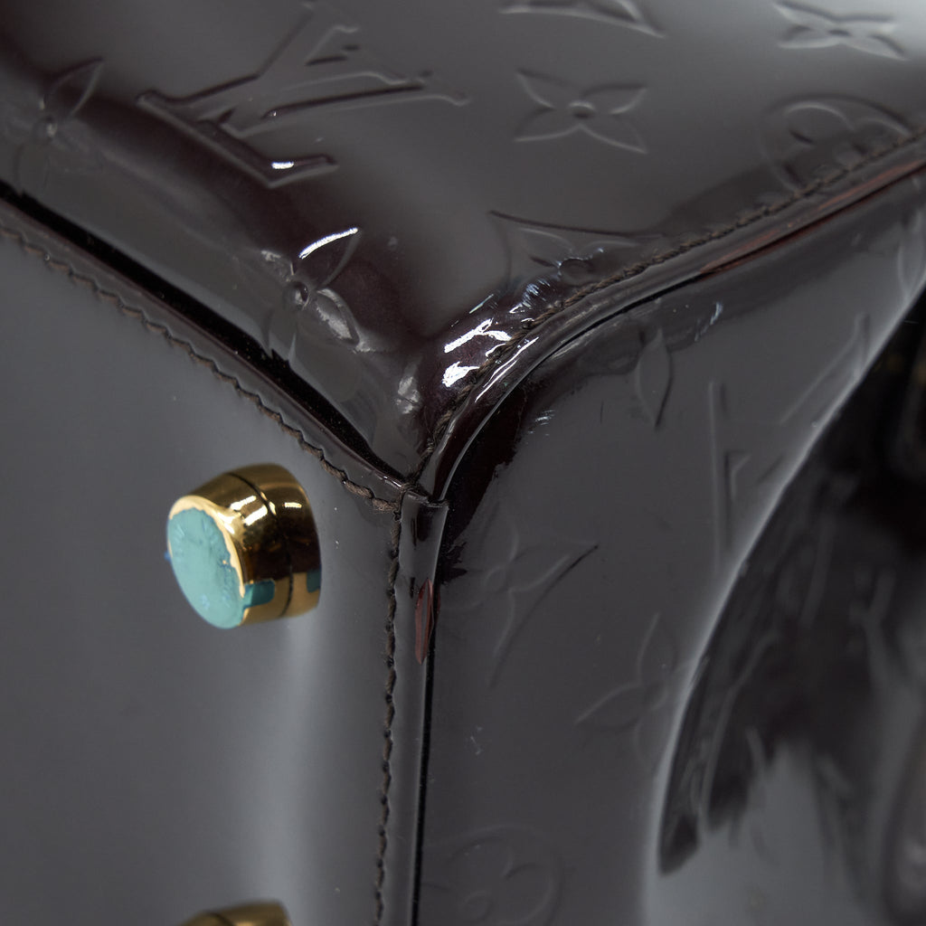 LOUIS VUITTON AMARANTE MONOGRAM VERNIS BREA MM BAG GHW