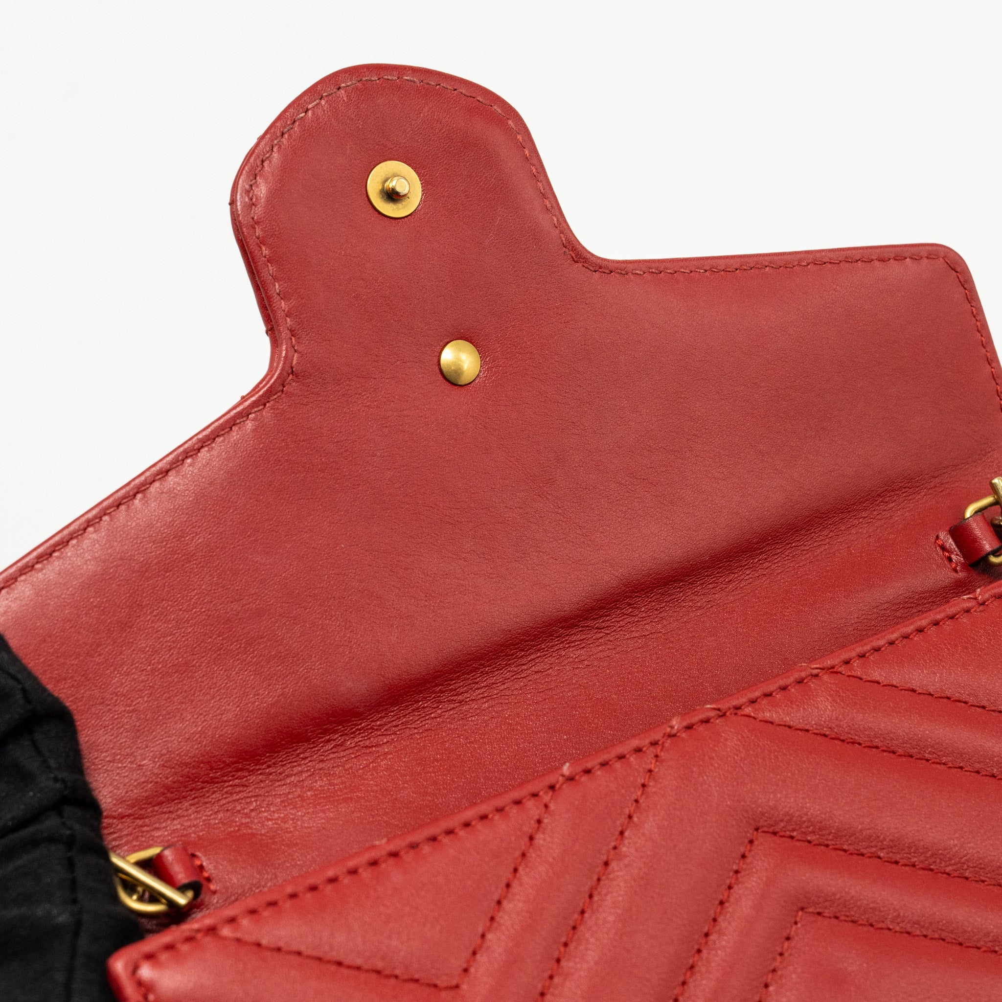 GUCCI MARMONT FLAP WALLET WITH CHAIN CALFSKIN RED GHW