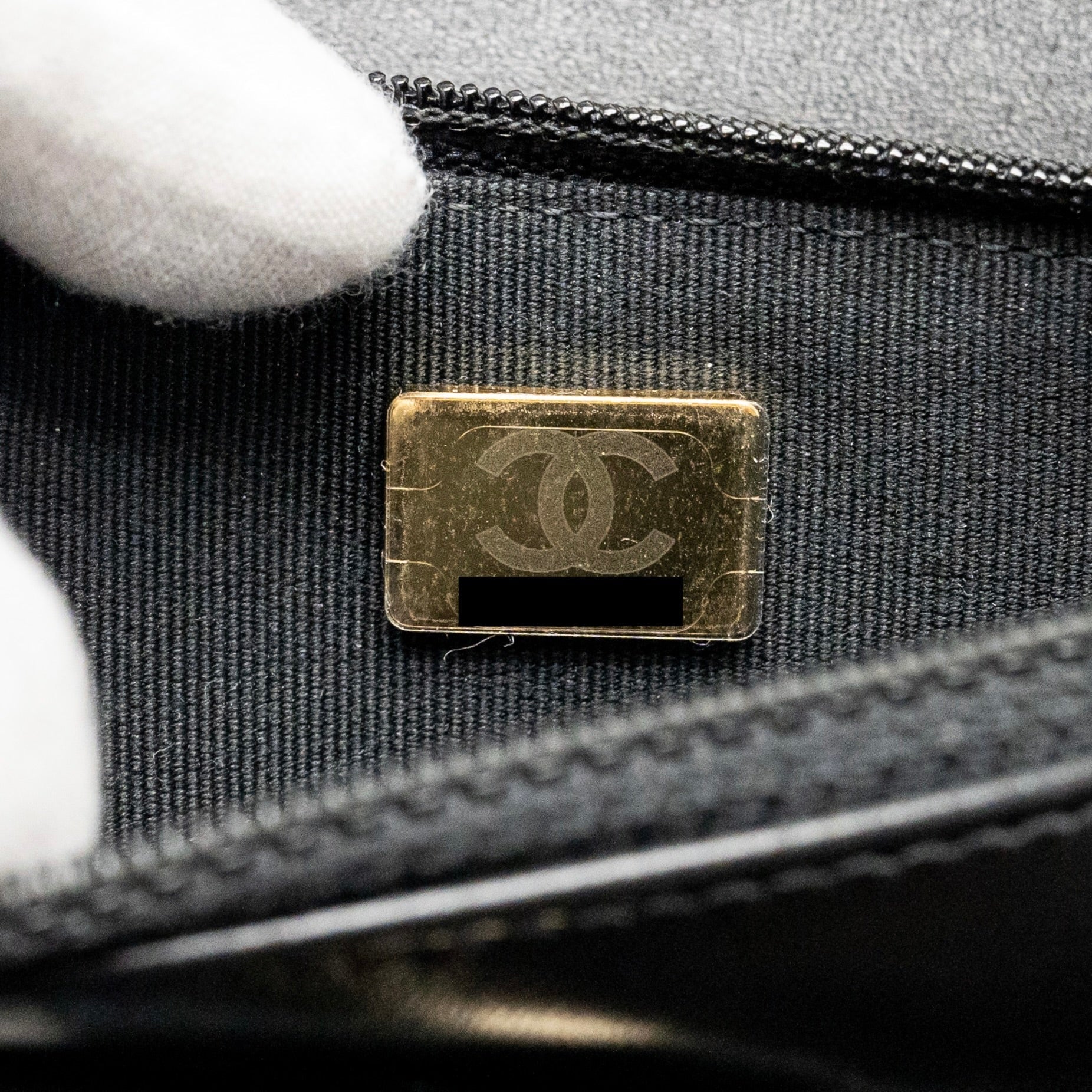 CHANEL TRENDY CC WALLET ON CHAIN LAMBSKIN BLACK LGHW (MICROCHIP)