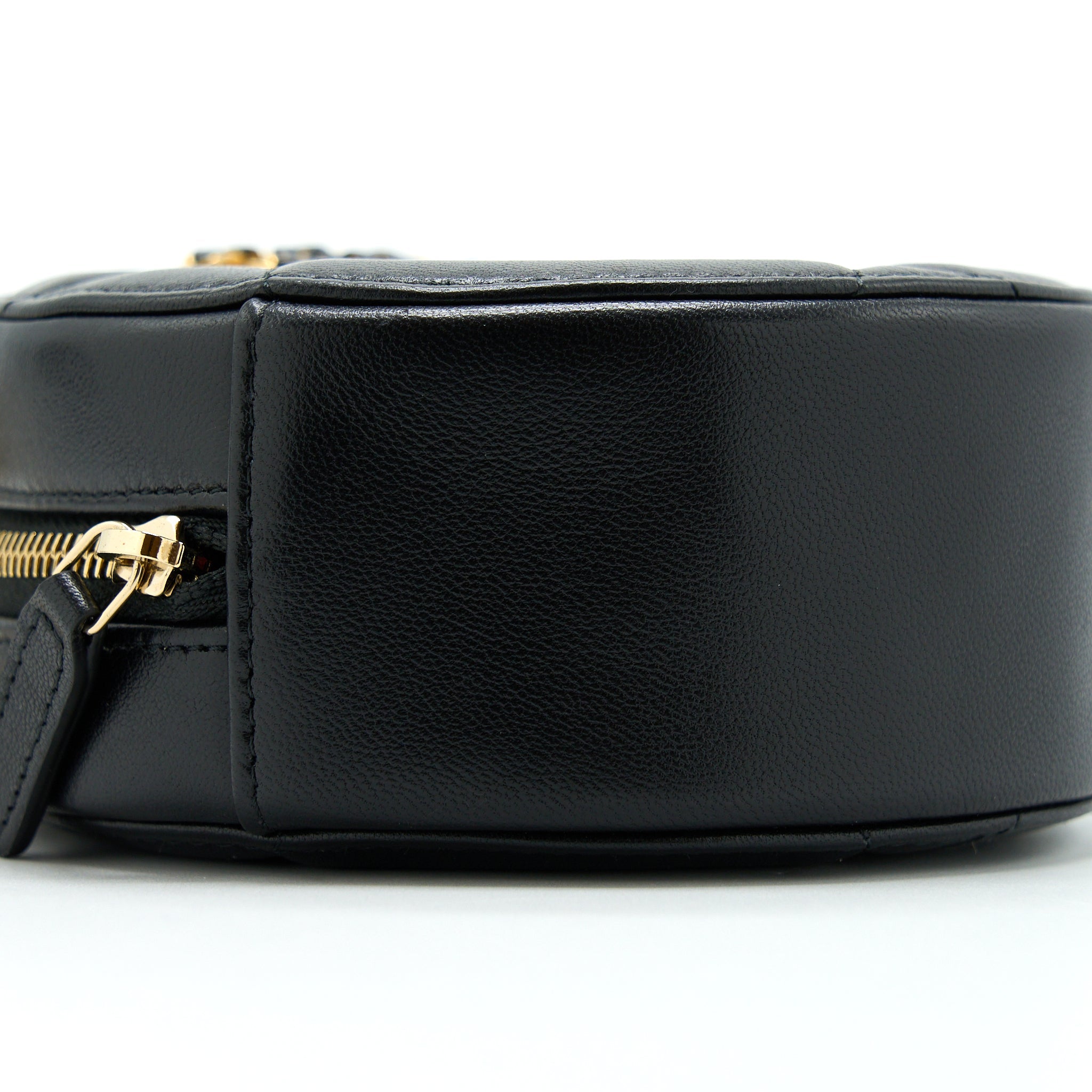 CHANEL 19 ROUND CLUTCH WITH CHAIN LAMBSKIN GOLD/SILVER HARDWARE