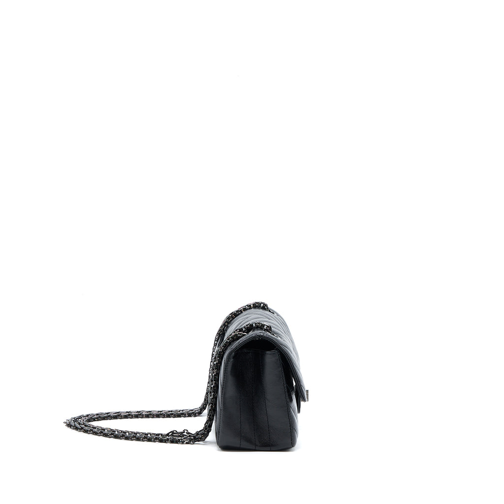 CHANEL MINI REISSUE 2.55 FLAP BAG CHEVRON AGED CALFSKIN SO BLACK