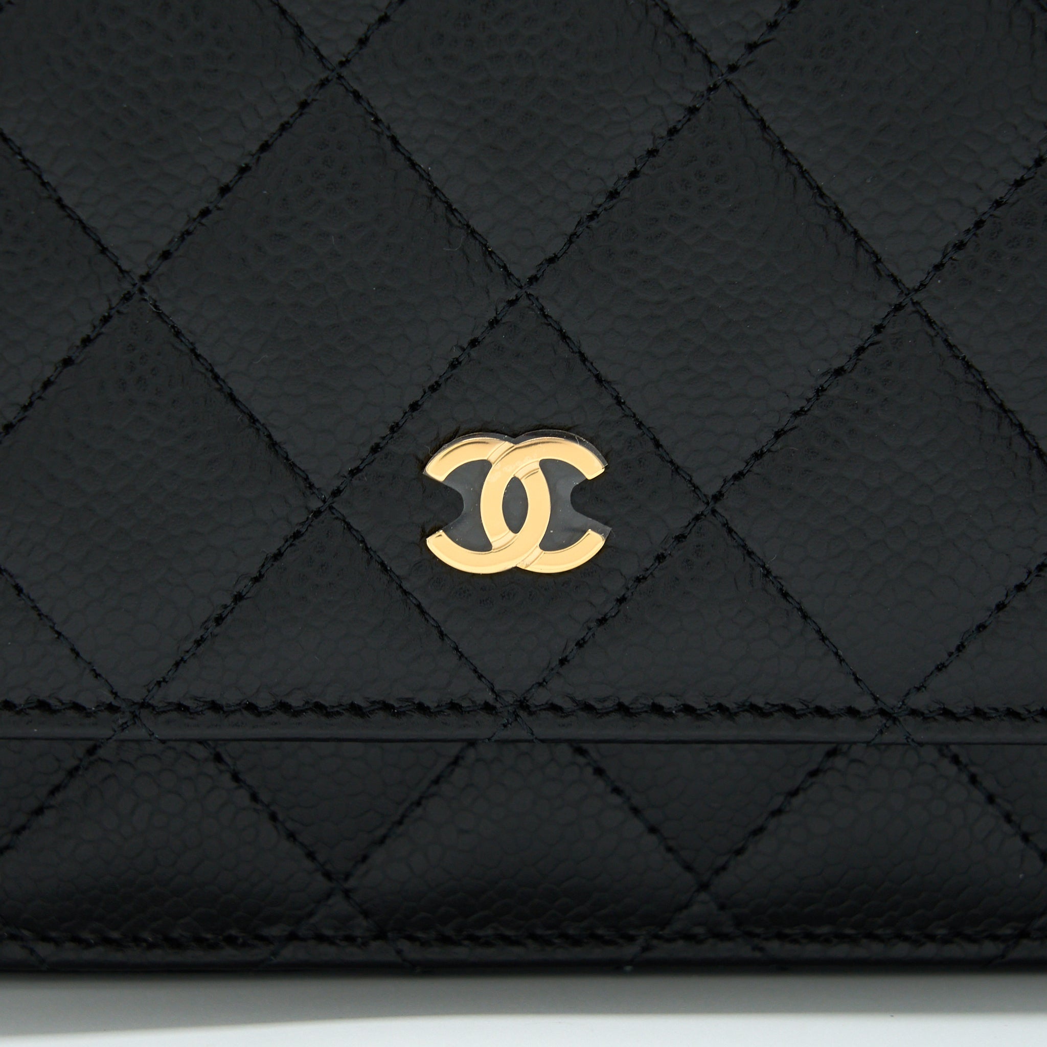 CHANEL CLASSIC WALLET ON CHAIN CAVIAR BLACK GHW (MICROCHIP)