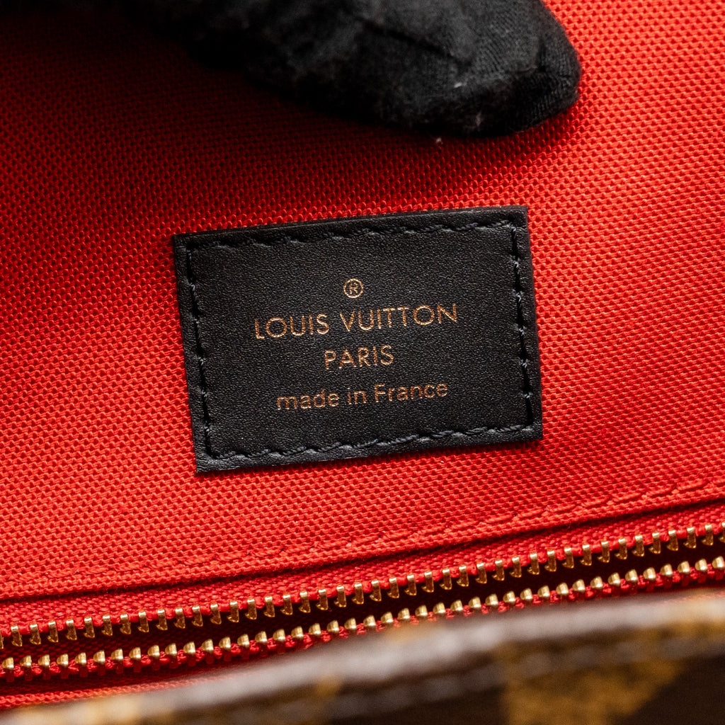 LOUIS VUITTON ONTHEGO MM MONOGRAM CANVAS GHW