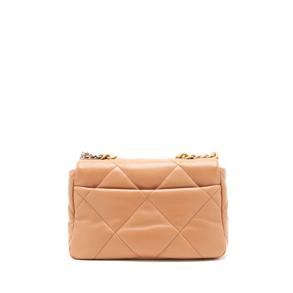 CHANEL 21K SMALL 19 FLAP BAG LAMBSKIN CARAMEL GHW(MICROCHIP)