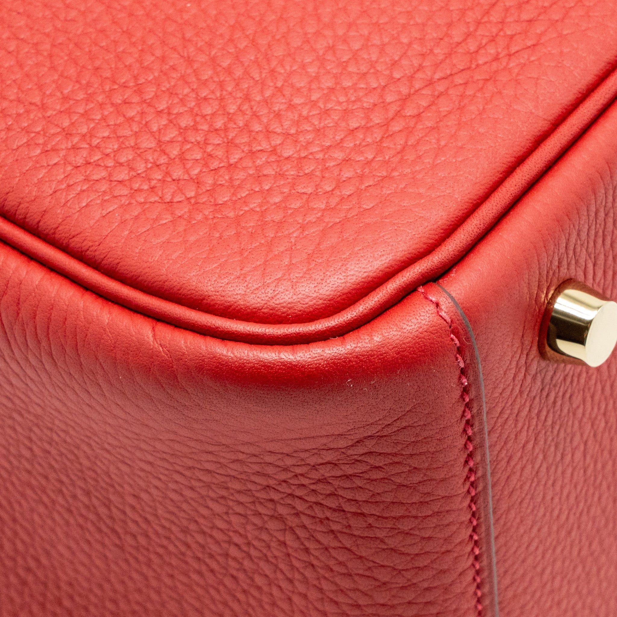 HERMES LINDY 26 CLEMENCE ROUGE CASAQUE GHW