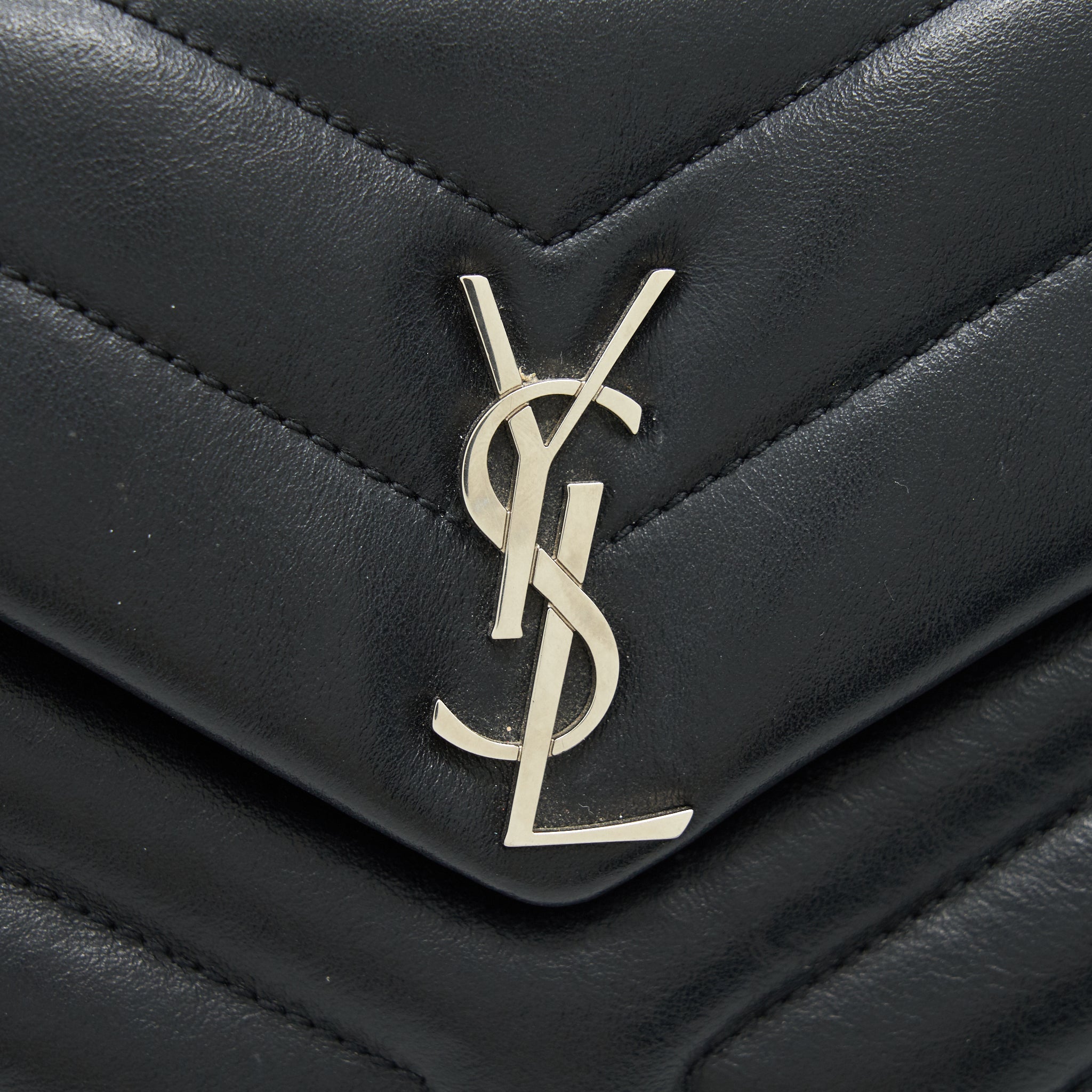 SAINT LAURENT LOU LOU TOY BAG BLACK SHW