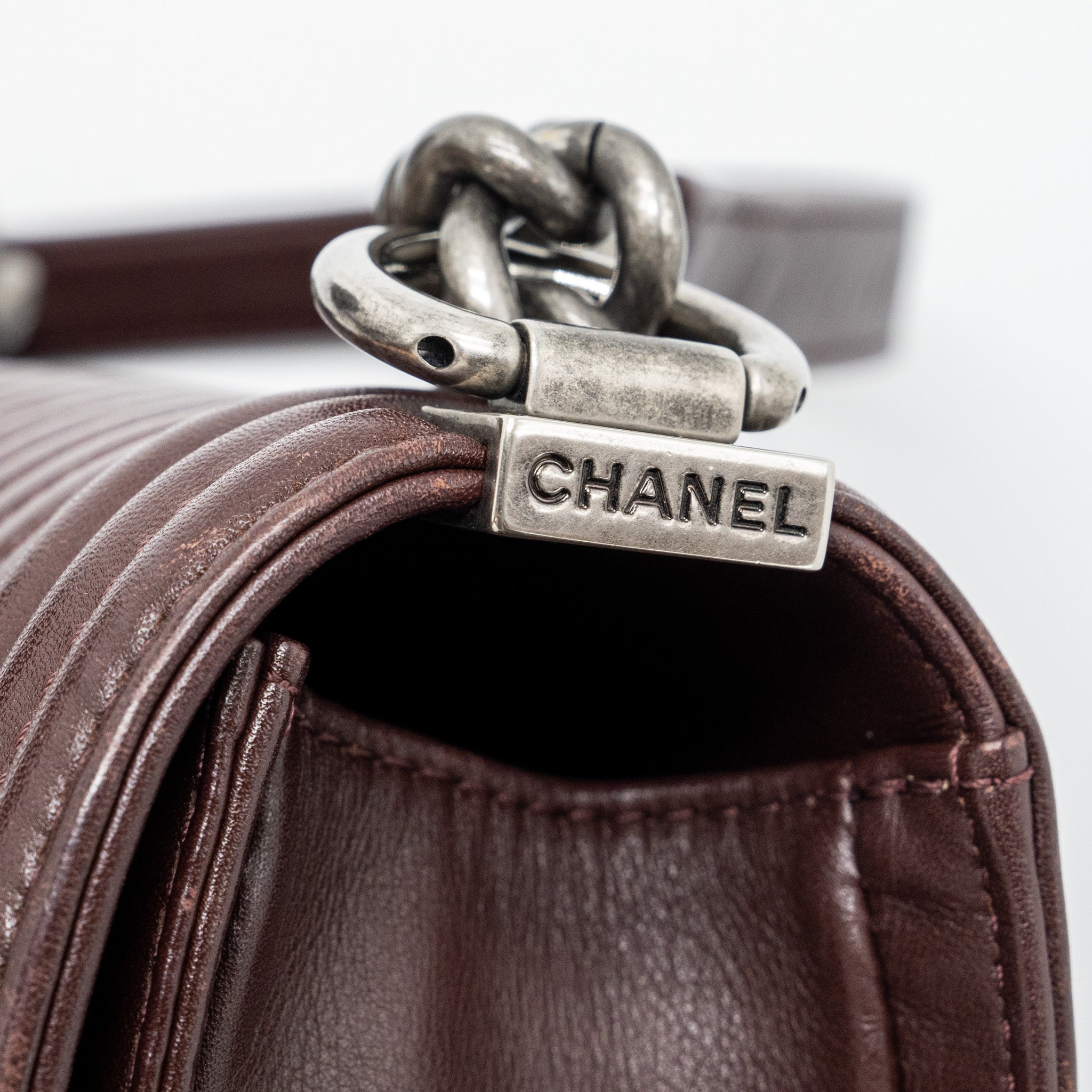 CHANEL CHEVRON SMALL BOY BAG LAMBSKIN BURGUNDY RUTHENIUM HARDWARE