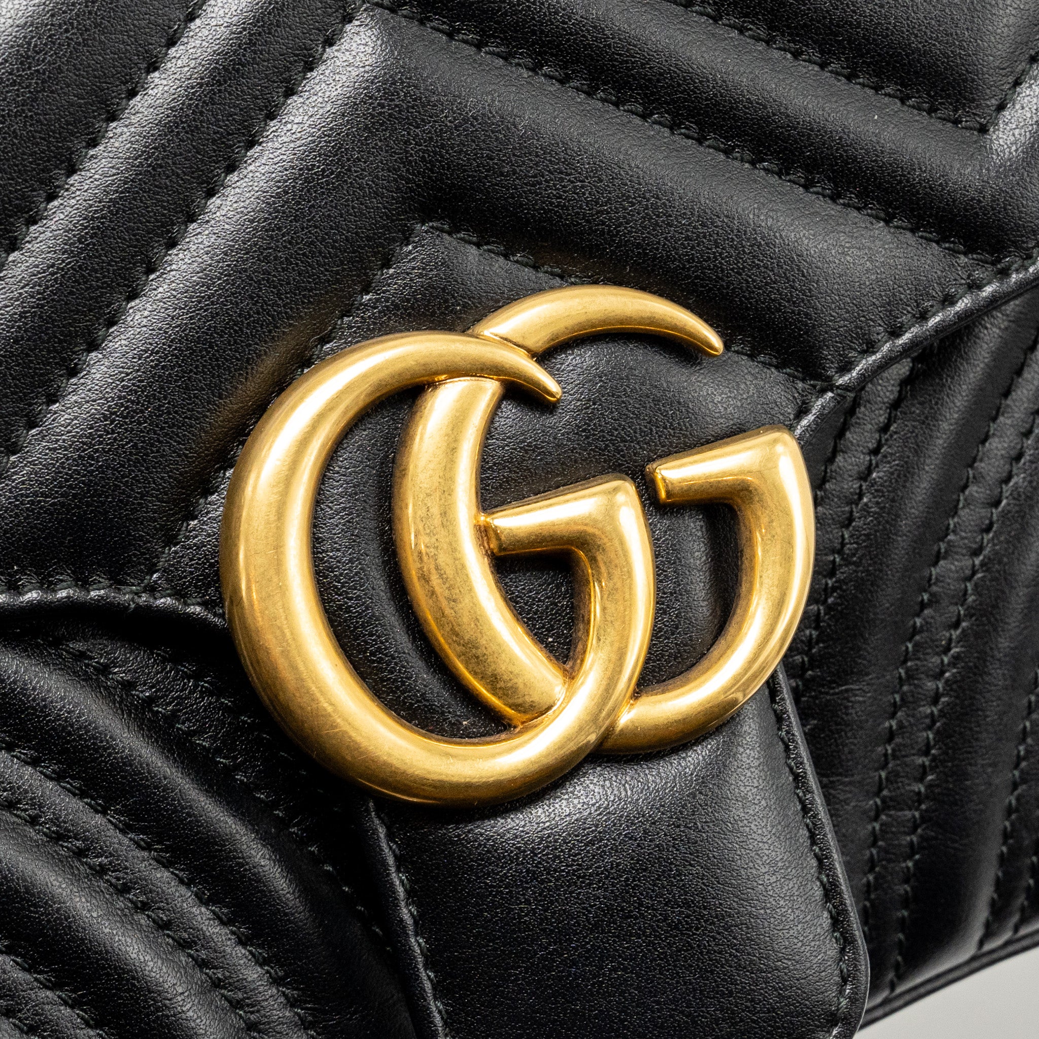 GUCCI SMALL GG MARMONT SHOULDER BAG CALFSKIN BLACK GHW