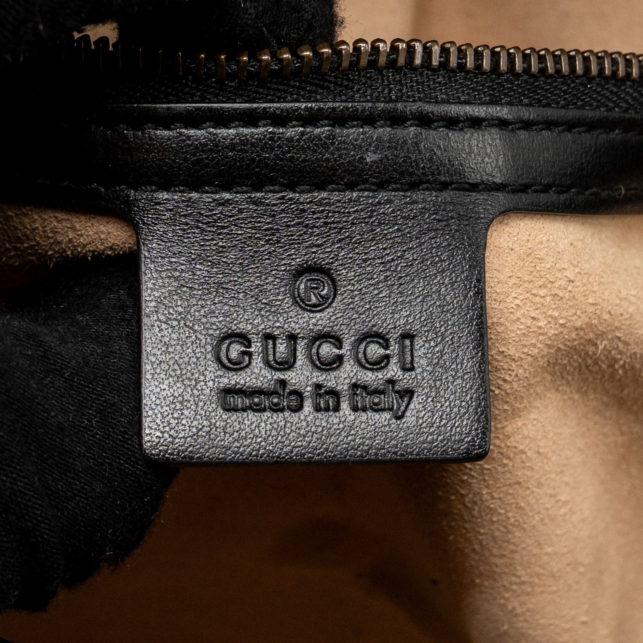 GUCCI SMALL GG MARMONT SHOULDER BAG CALFSKIN BLACK GHW