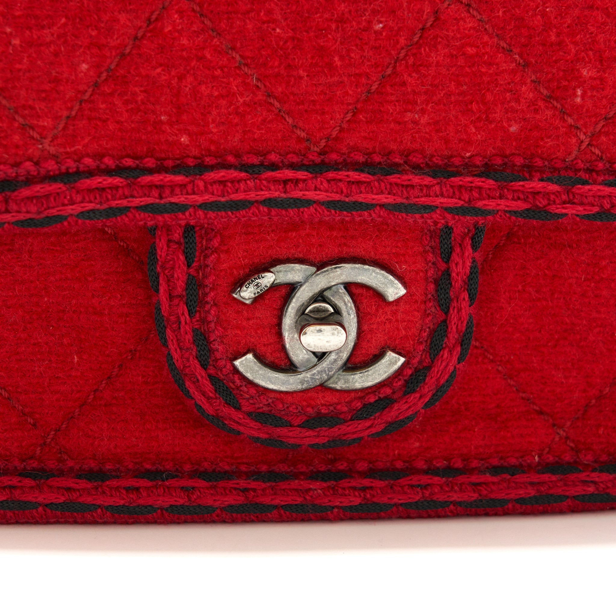 CHANEL FLAP BAG WOOL/FABRIC RED RUTHENIUM HARDWARE