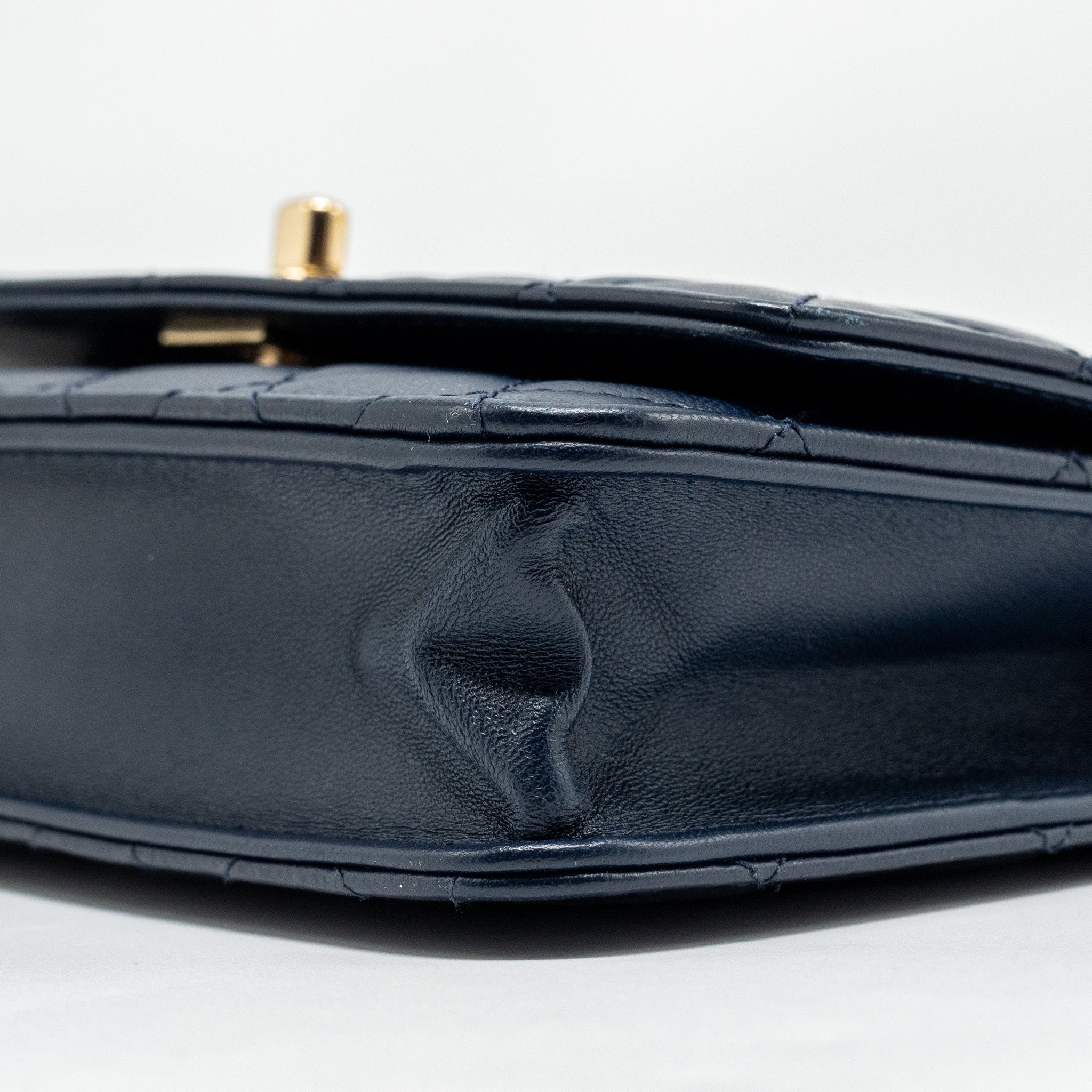 CHANEL TRENDY CC WALLET ON CHAIN LAMBSKIN NAVY LGHW