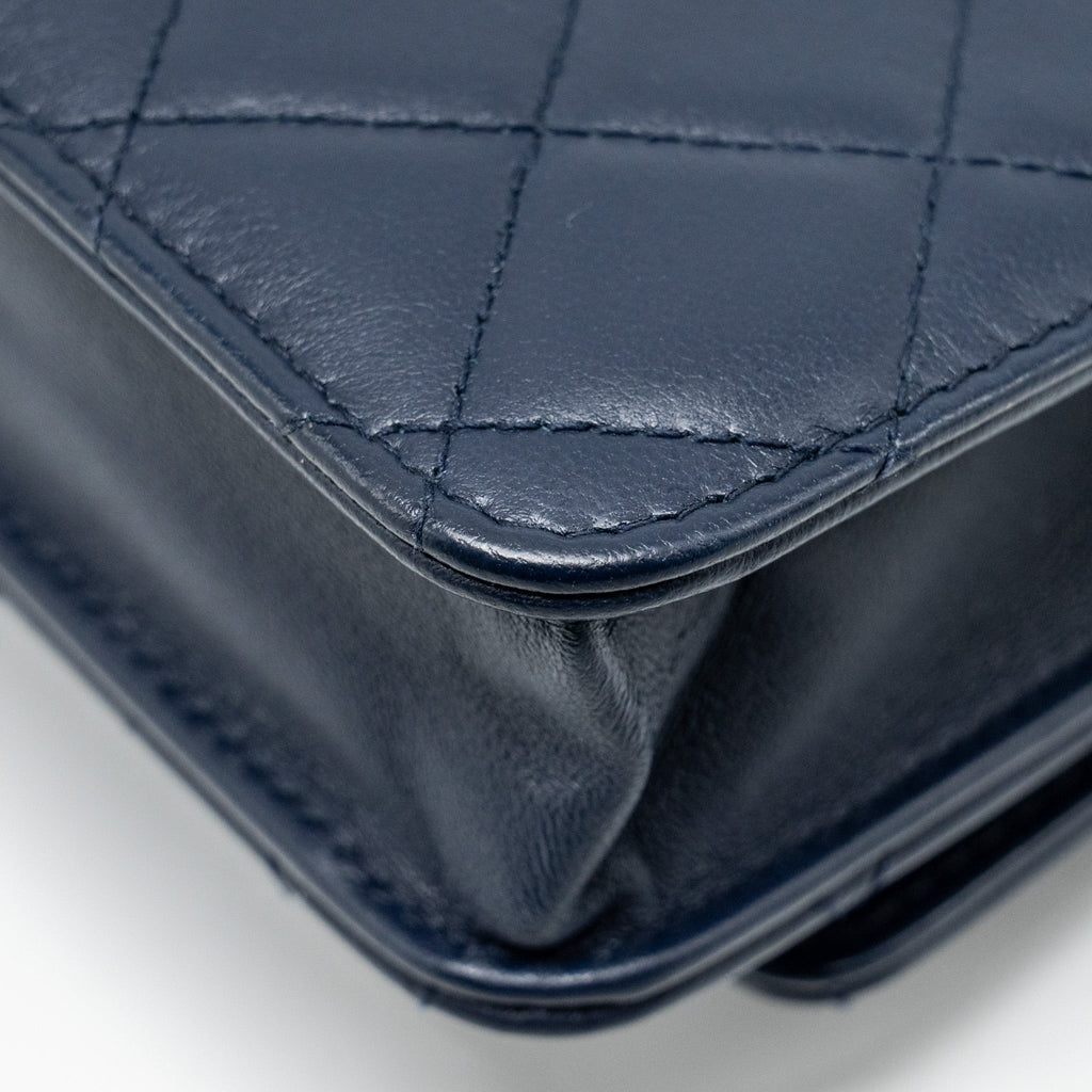CHANEL TRENDY CC WALLET ON CHAIN LAMBSKIN NAVY LGHW