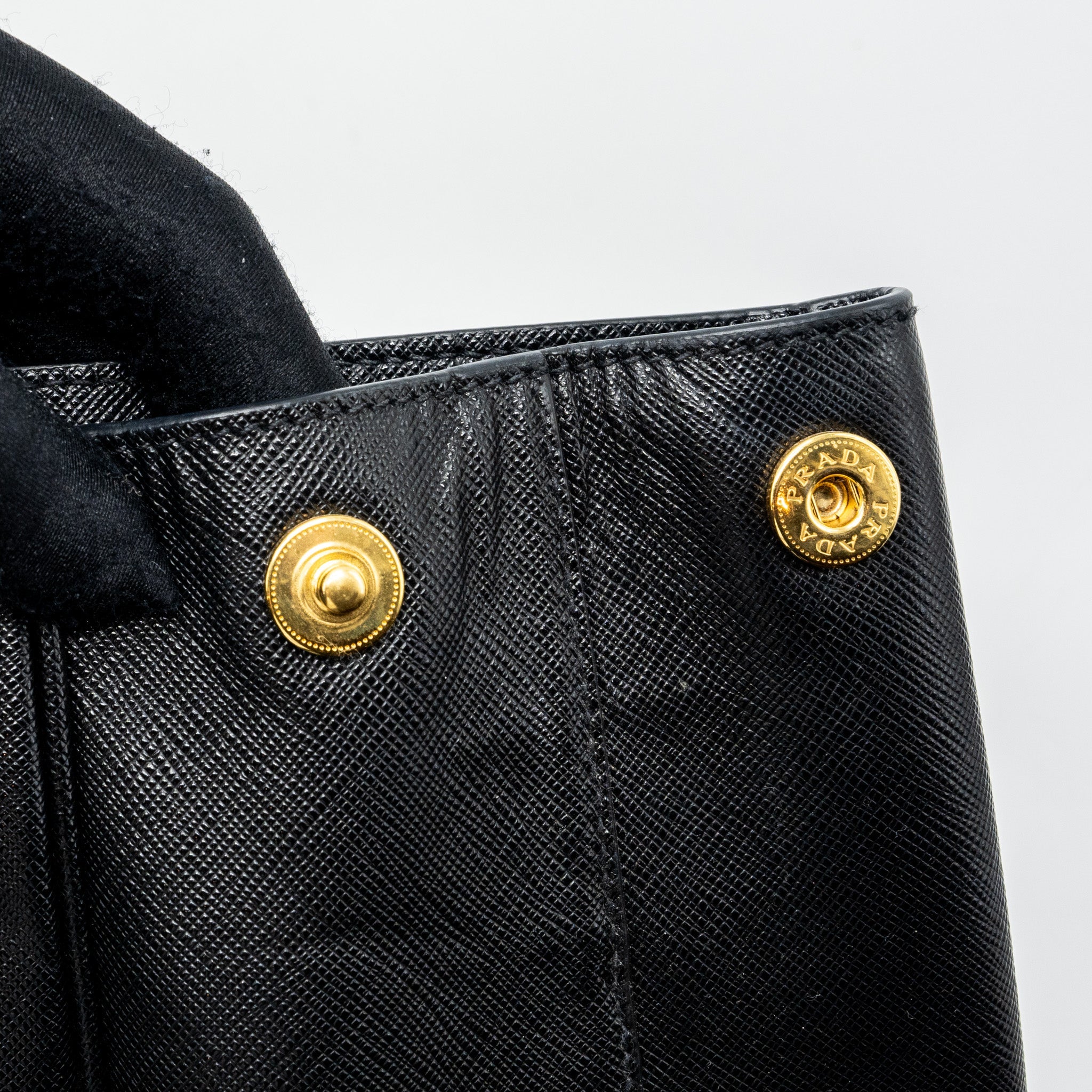 PRADA LARGE TOTE BAG SAFFIANO CALFSKIN BLACK GHW