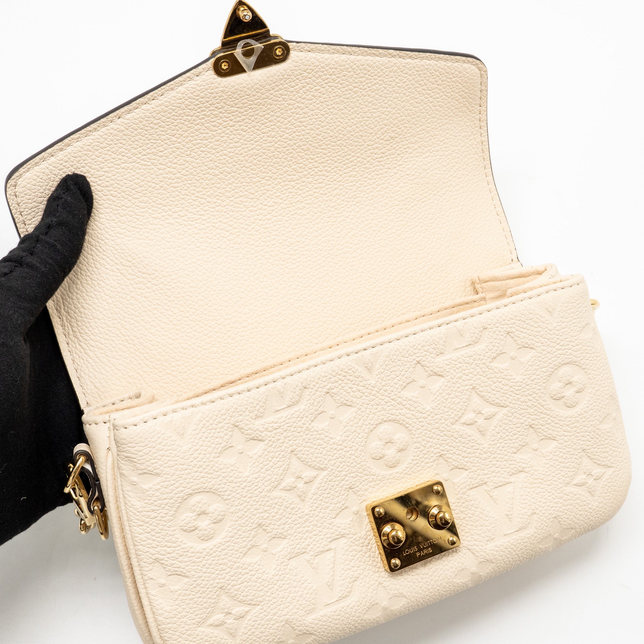 LOUIS VUITTON POCHETTE MÉTIS EAST WEST MONOGRAM EMPREINTE LEATHER CREAM GHW