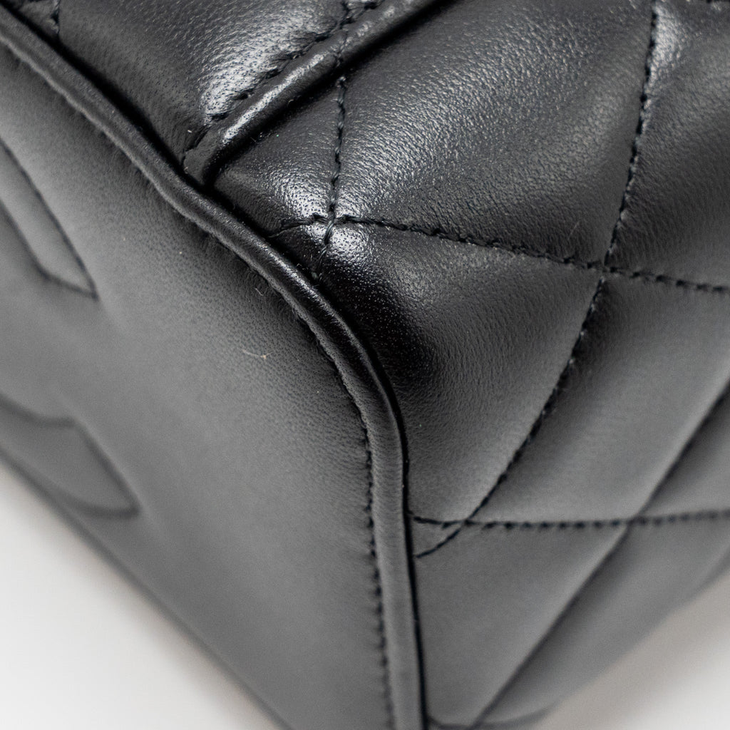 CHANEL TOP HANDLE LONG VANITY CASE LAMBSKIN BLACK LGHW (MICROCHIP)