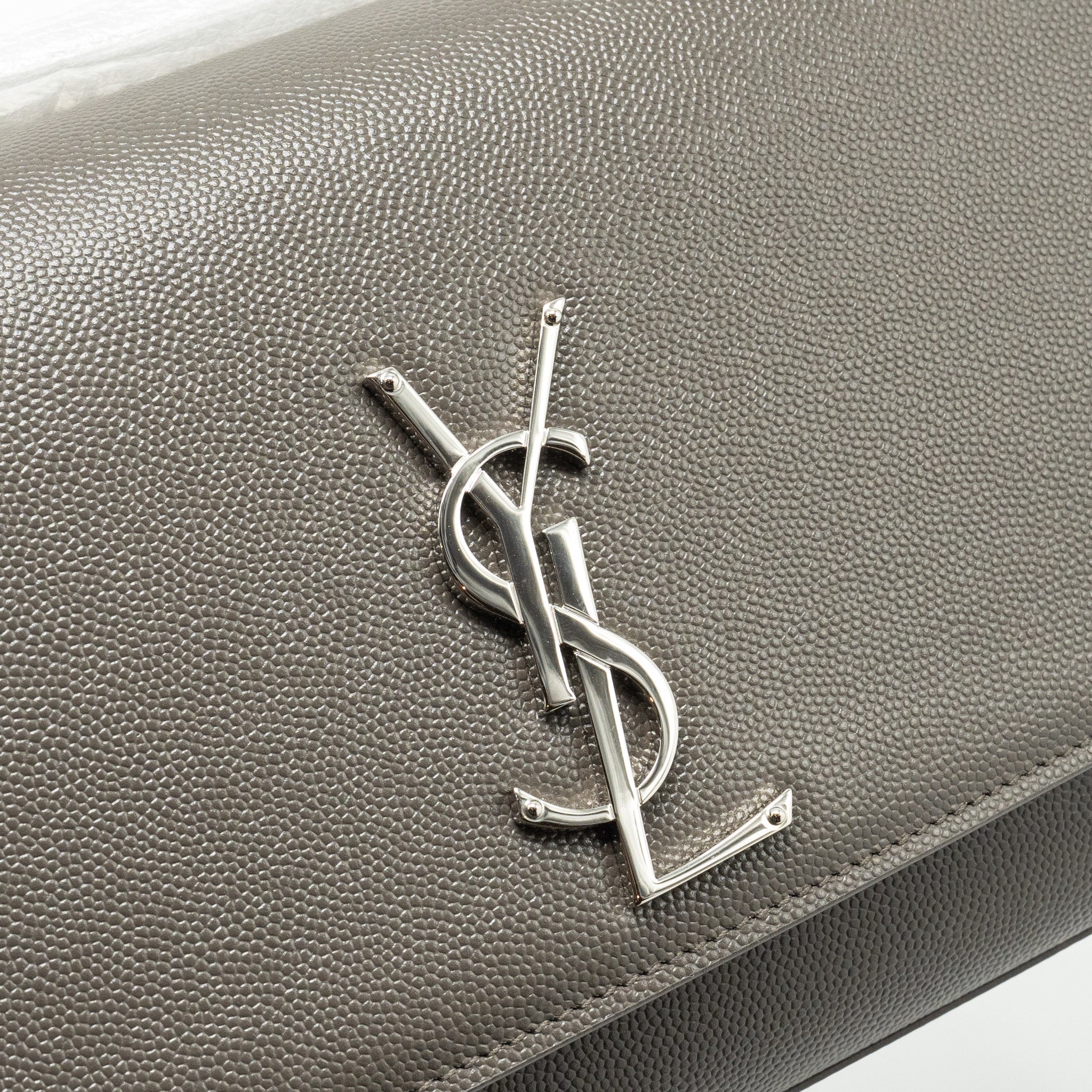 SAINT LAURENT/YSL MEDIUM KATE BAG GRAINED CALFSKIN GREY SHW