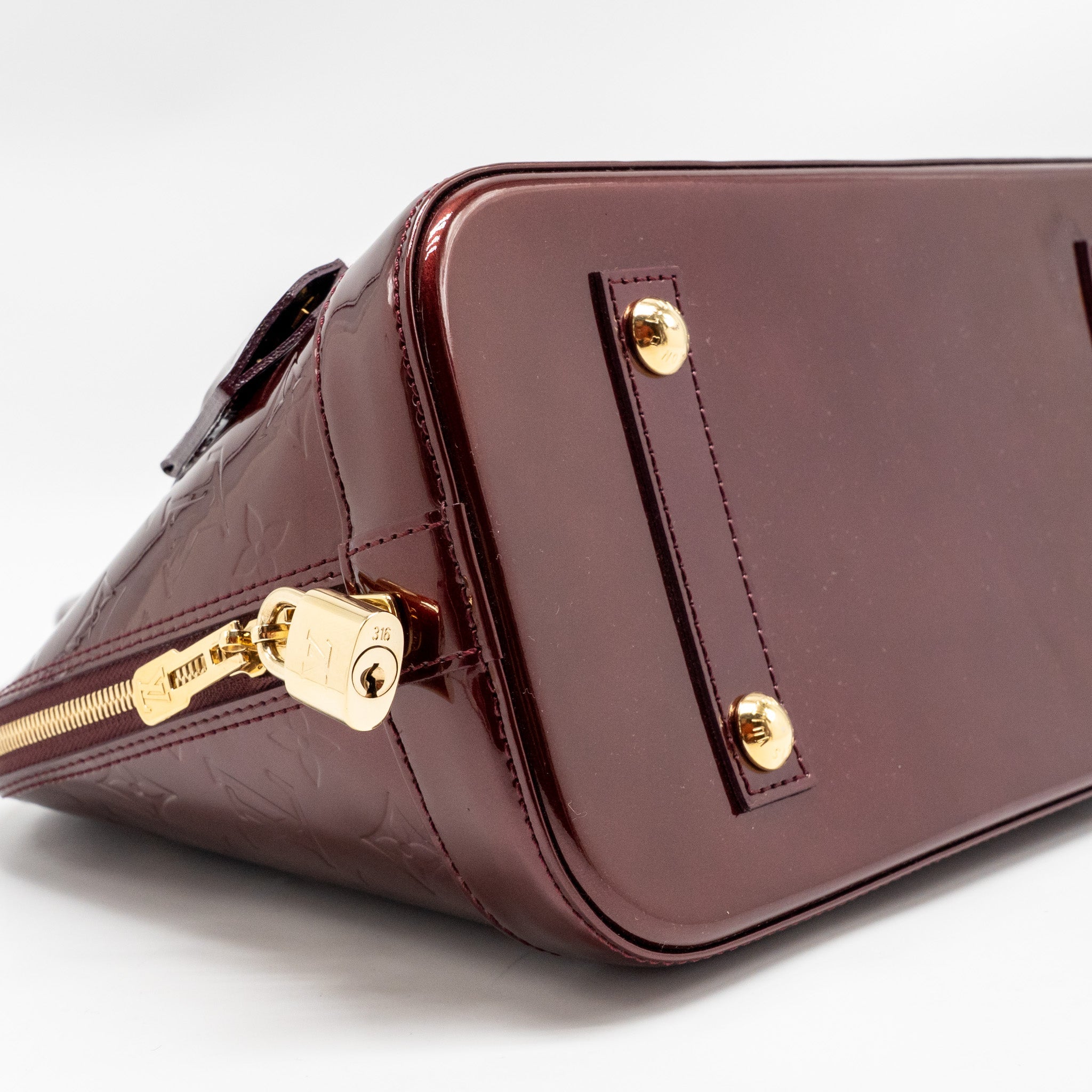 LOUIS VUITTON ALMA PM PATENT LEATHER AMARANTE GHW