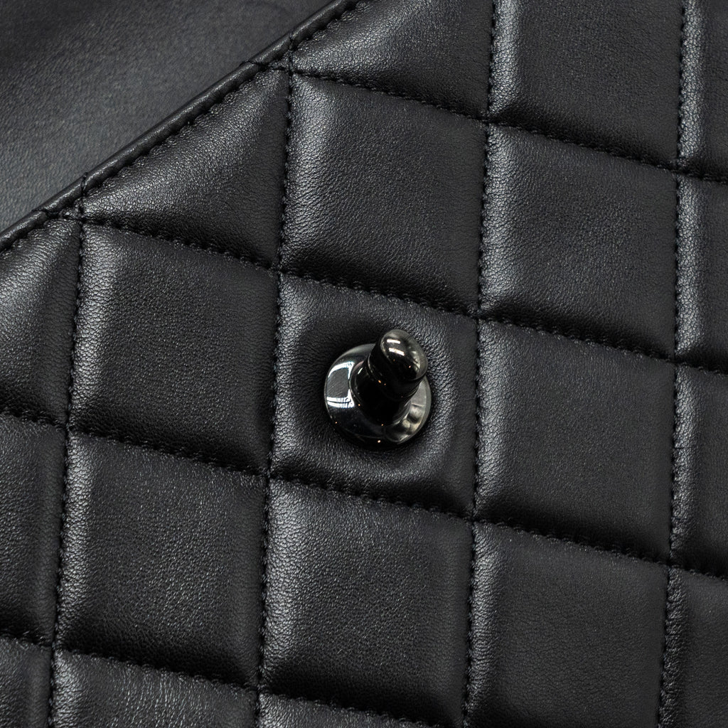CHANEL SMALL TRENDY CC FLAP BAG LAMBSKIN SO BLACK(MICROCHIP)