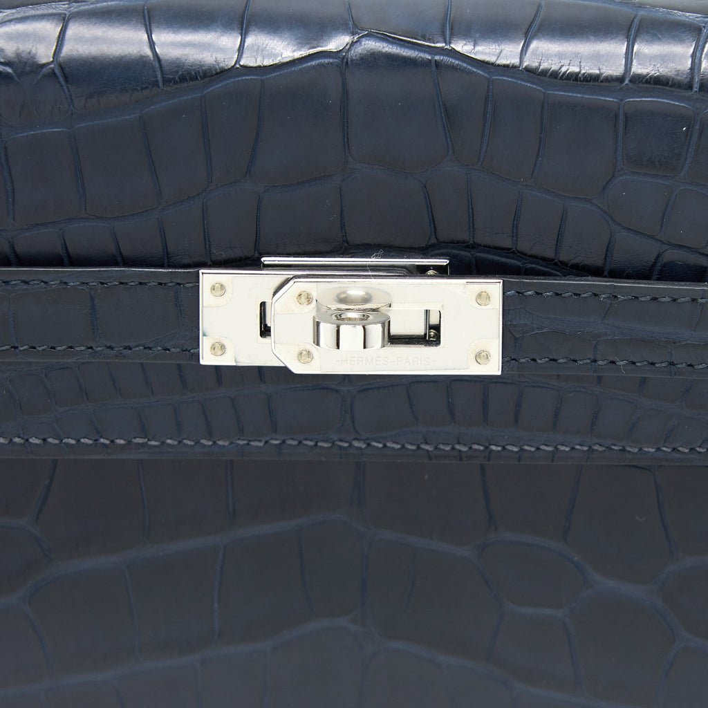HERMES KELLY TO GO ALLIGATOR MISSISSIPPIENSIS MAT BLUE INDIGO SHW