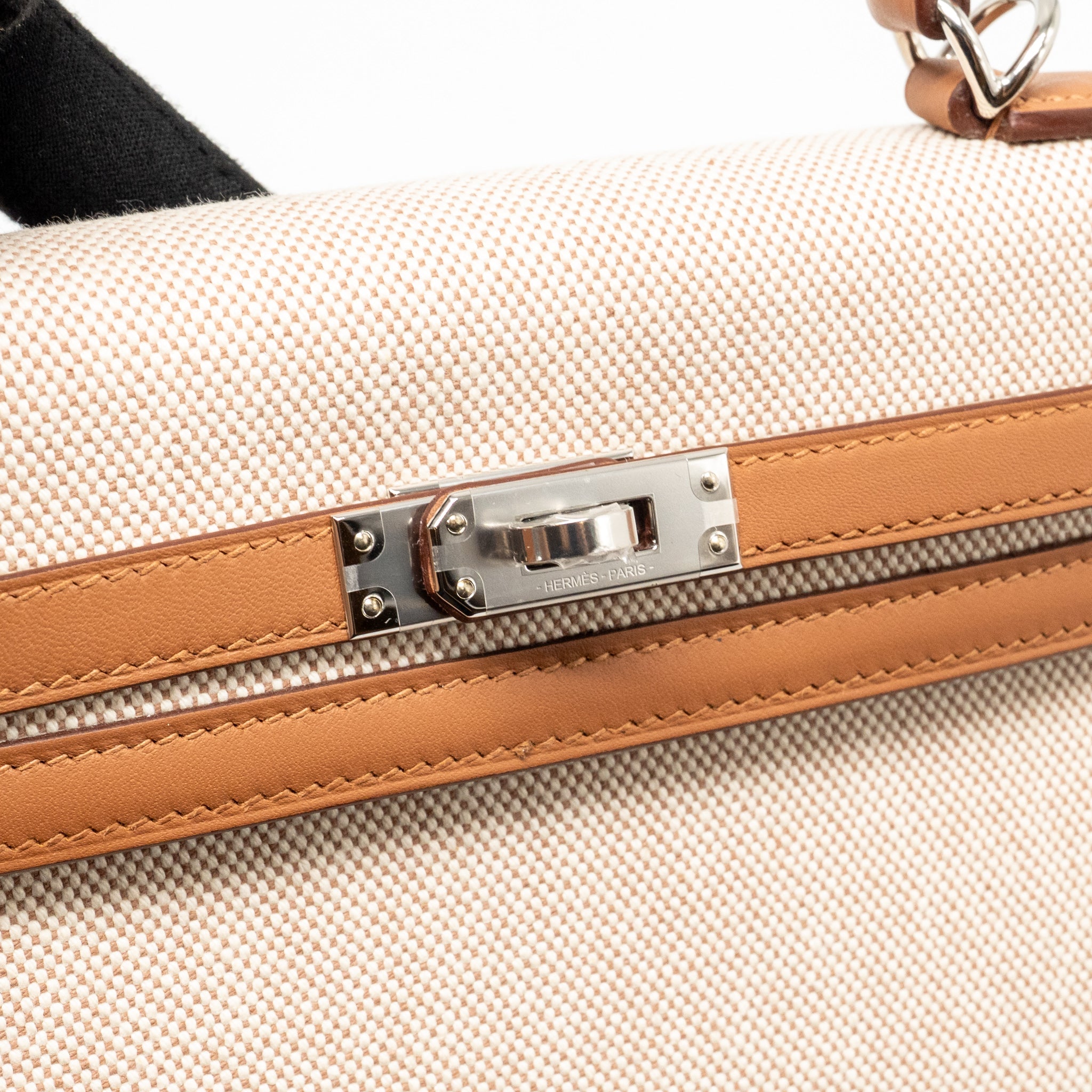 HERMES KELLY 25 TOILE H/SWIFT ECRU-BEIGE/GOLD SHW
