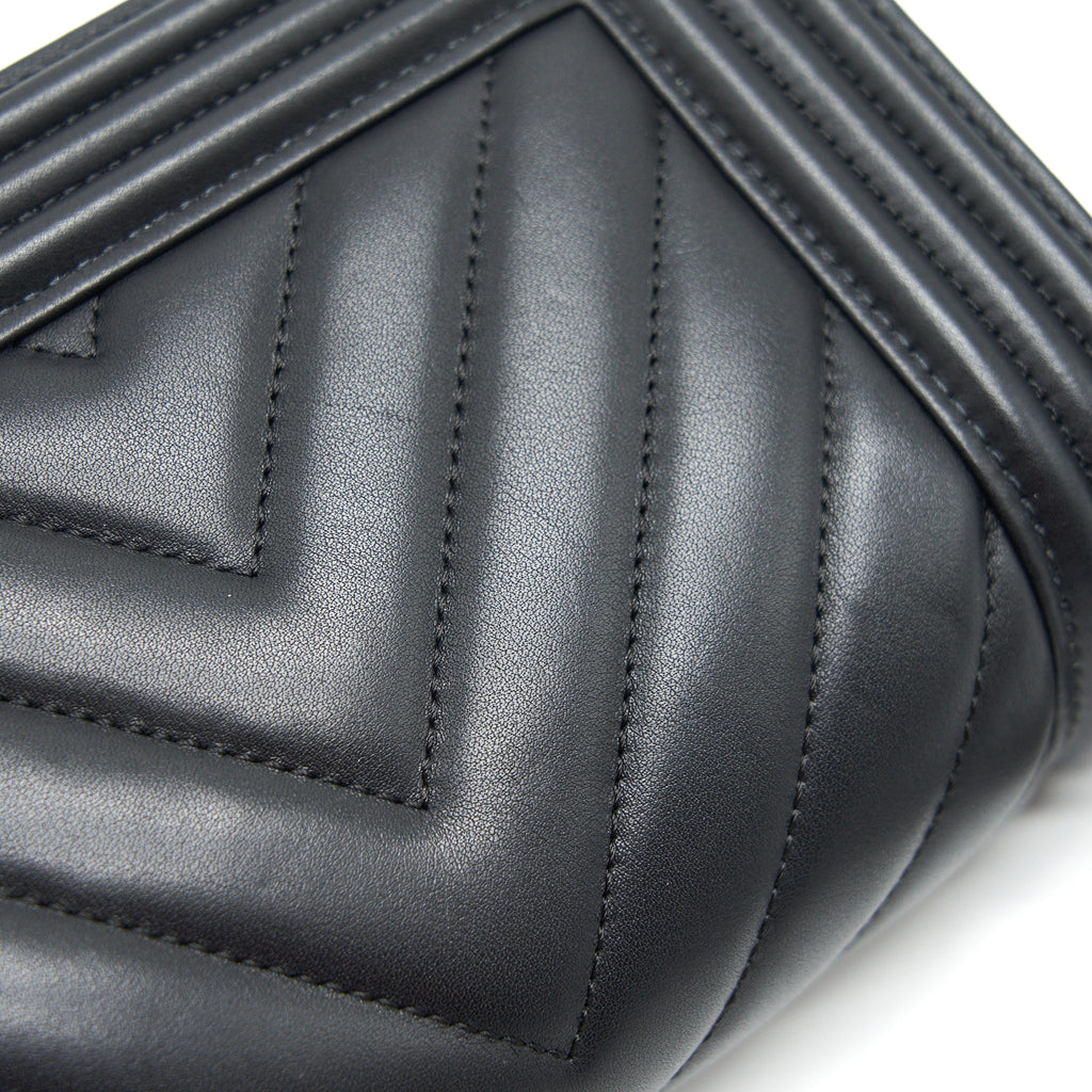 CHANEL SMALL CHEVRON LEBOY BAG CALFSKIN BLACK WITH SHW